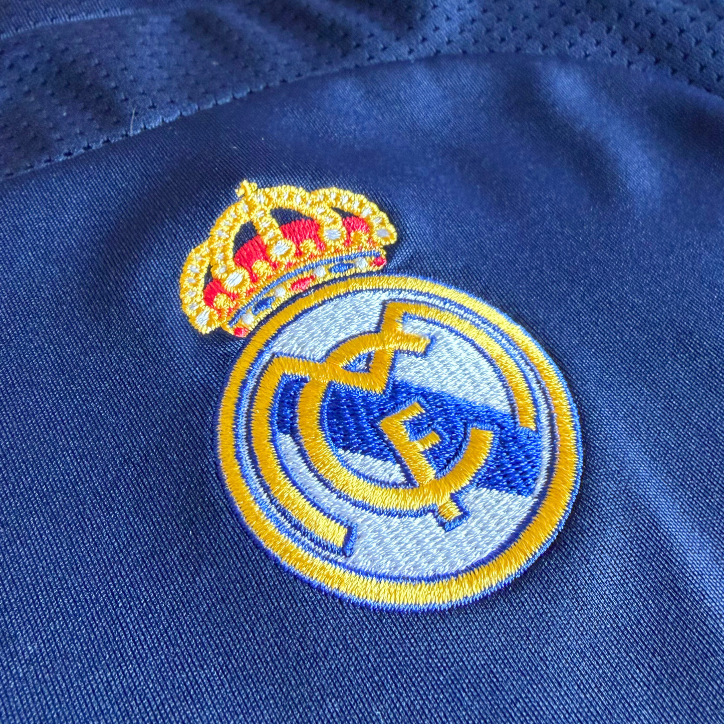 2007-08 Real Madrid Away Shirt - XL