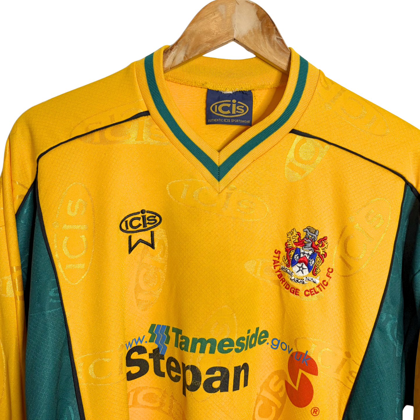 2001-02 Stalybridge Celtic Away Shirt - XL