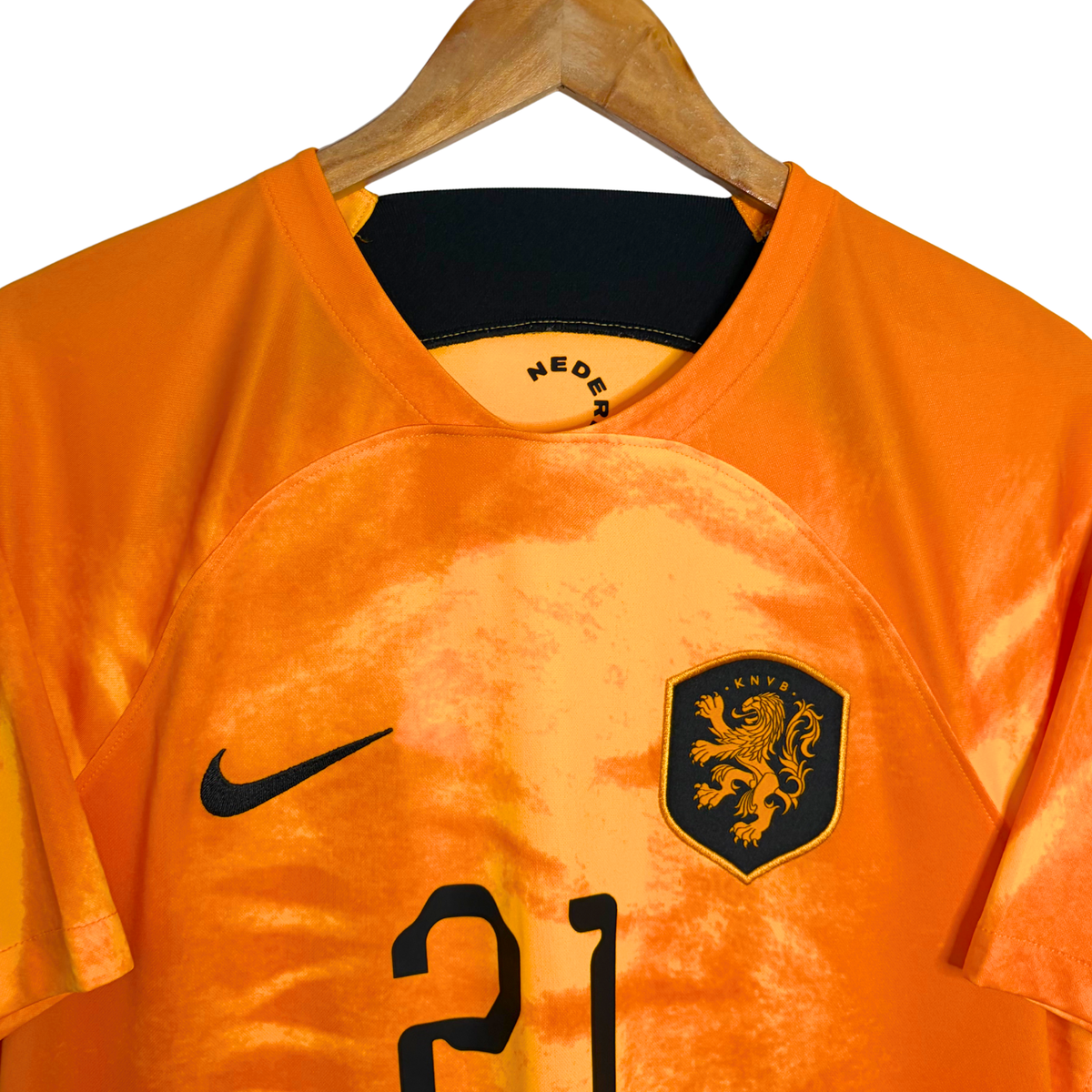 2022 Netherlands Home Shirt “De Jong 21” - M