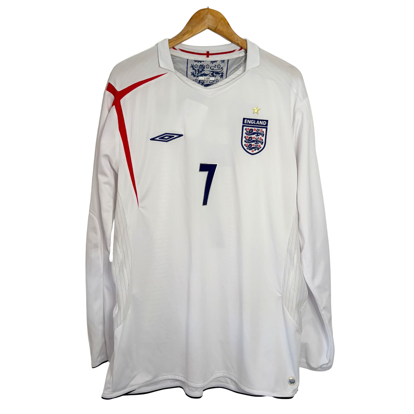 2006 England Home Shirt “Beckham 7” - XXL