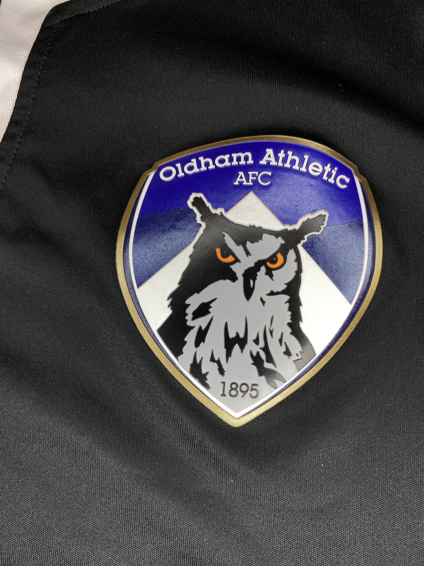 2019-20 Oldham Athletic Training Shirt - Excellent - Small