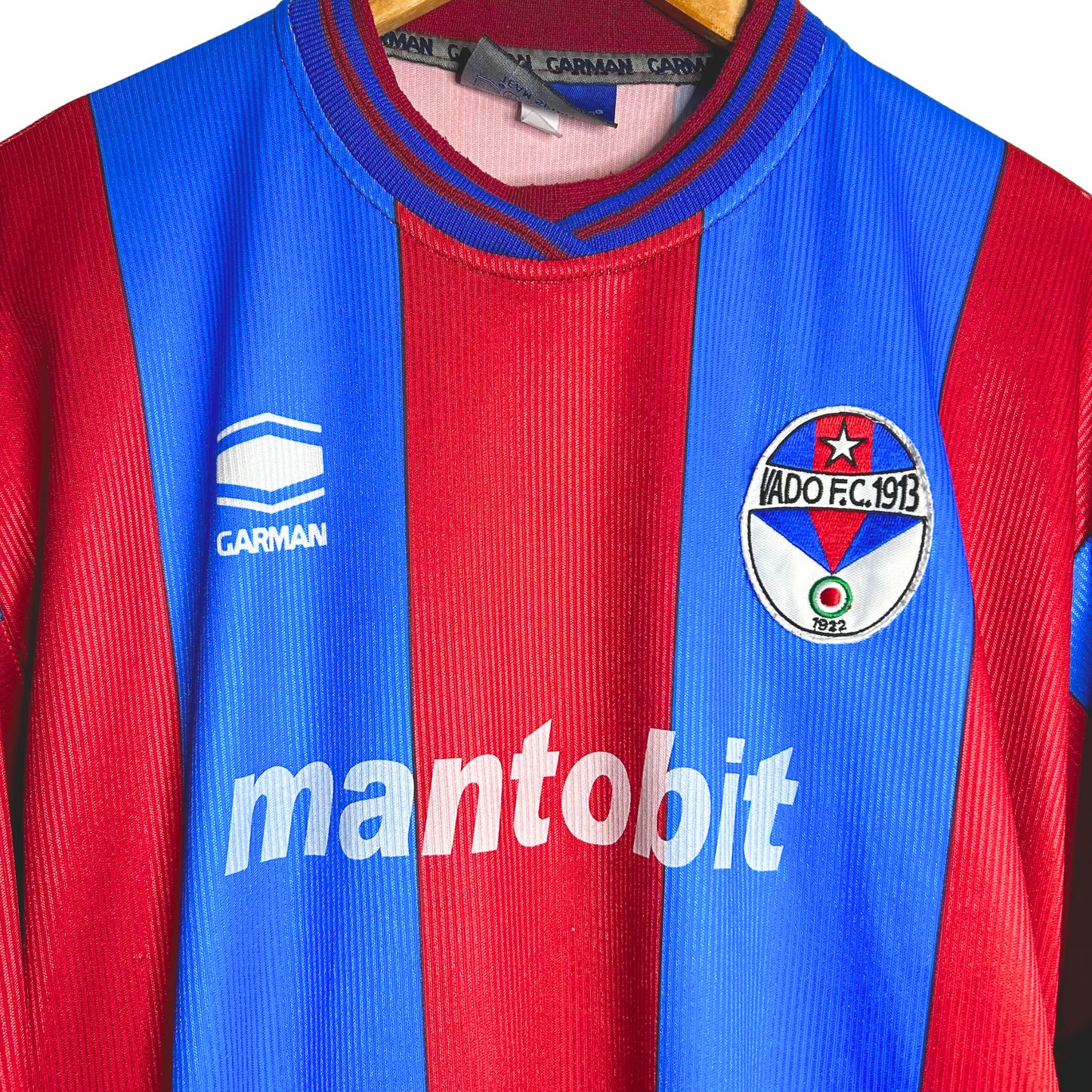 2000’s Vado FC Home Shirt - XL