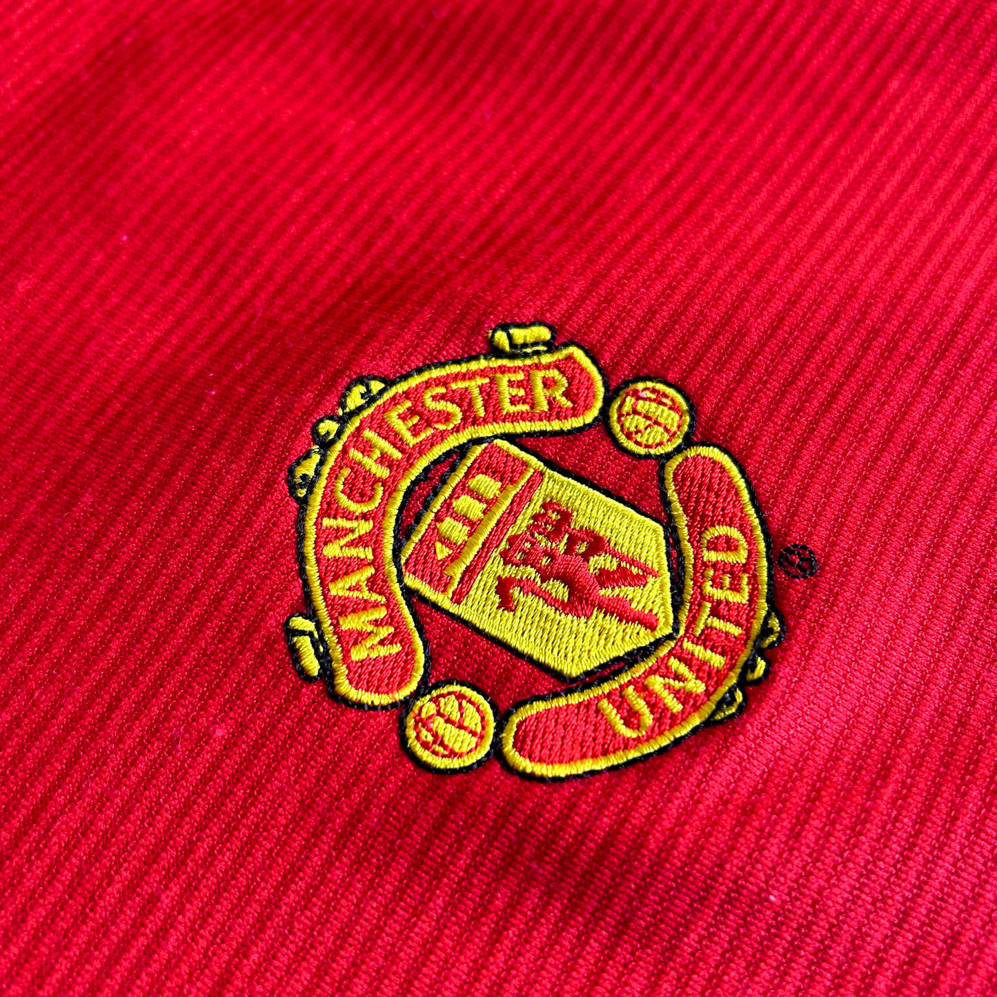 2000-02 Manchester United Home Shirt “Beckham 7” - XL