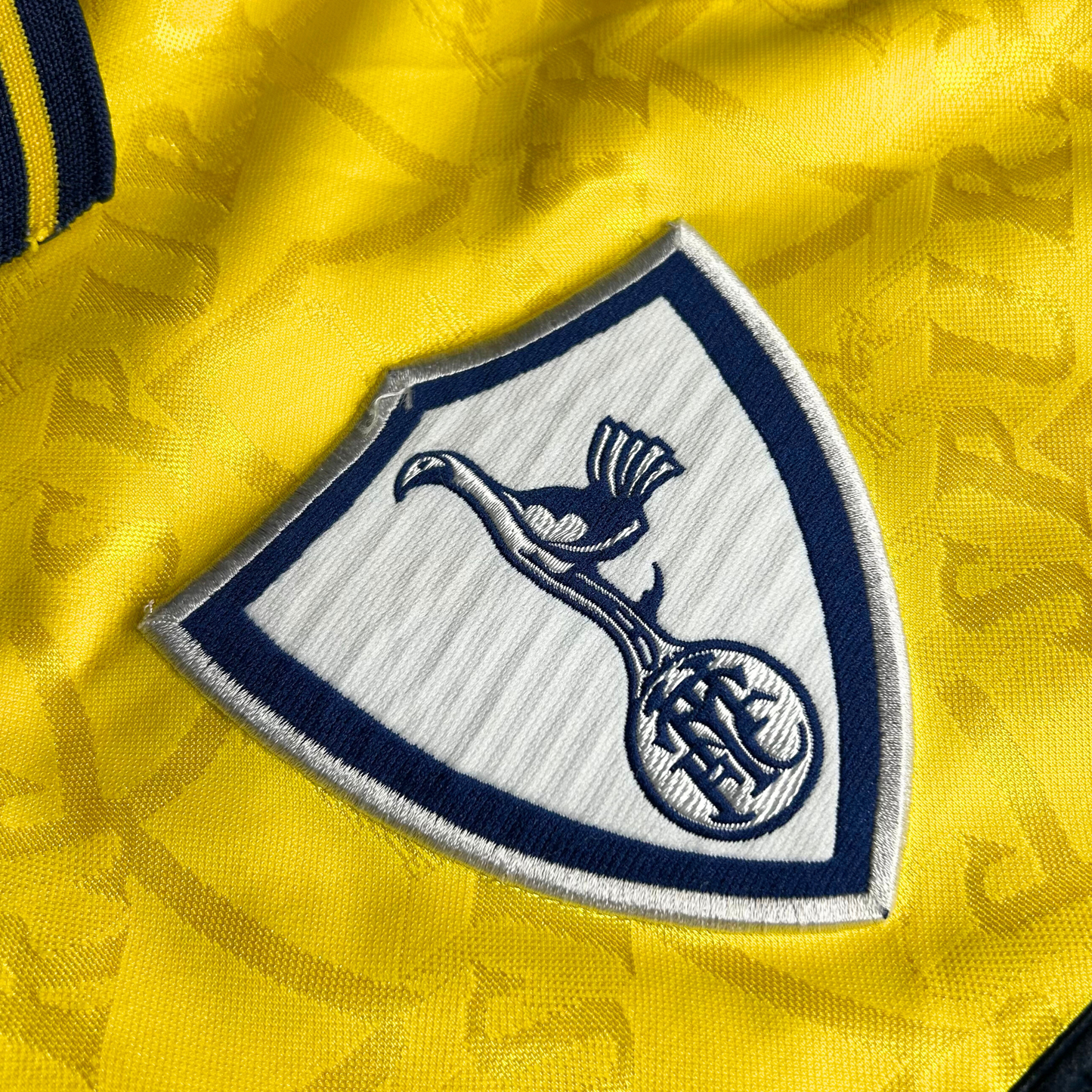 1995-97 Tottenham Hotspur Third Shirt - L