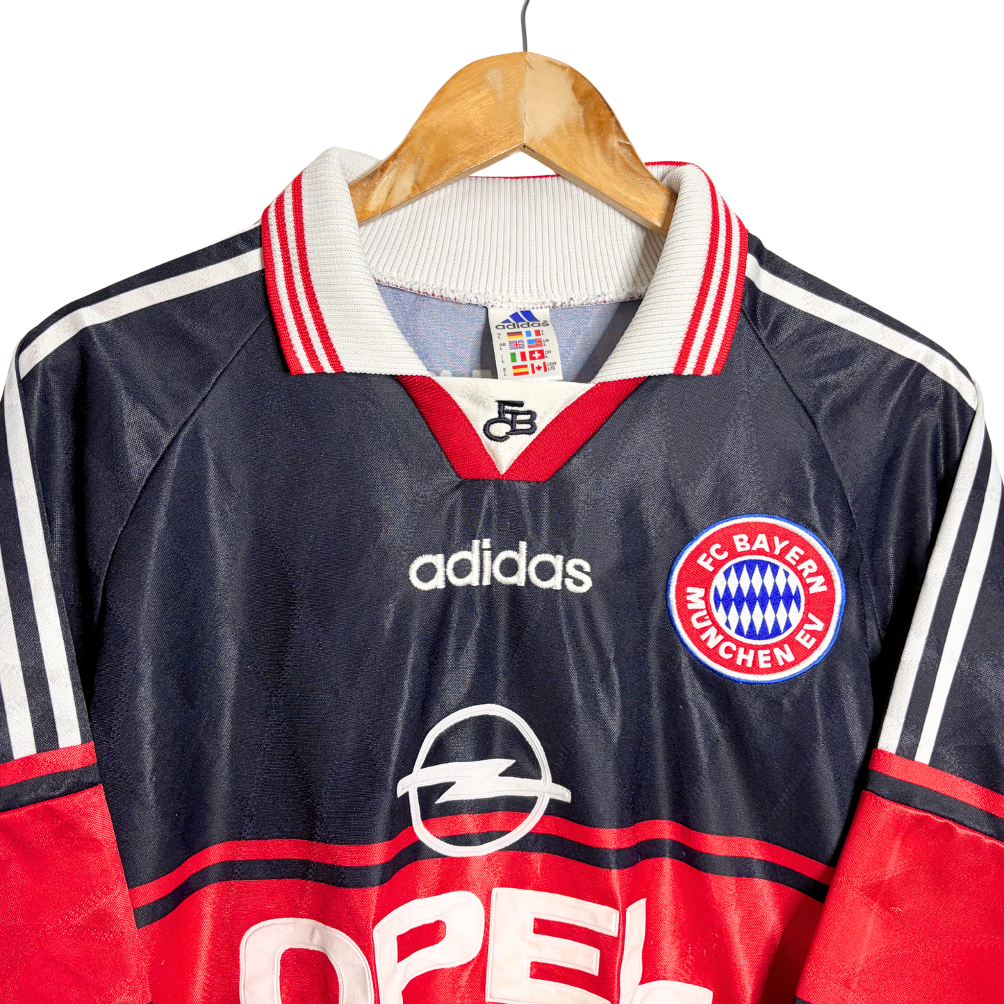 1997-99 Bayern Munich Home Shirt - L