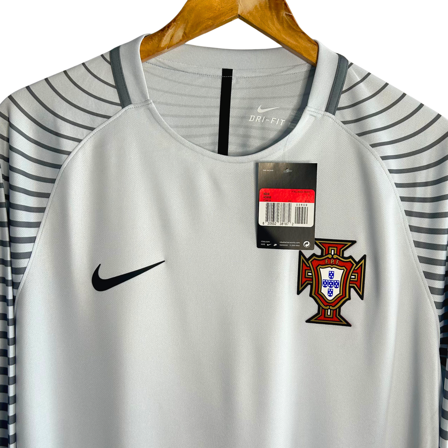 2016 Portugal Player-Spec GK Shirt (BNWT) - L