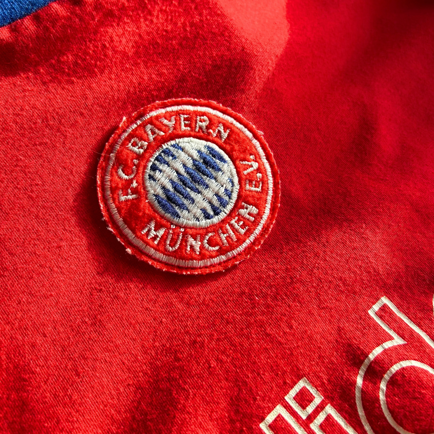 1995-96 Bayern Munich Cotton Tee - L