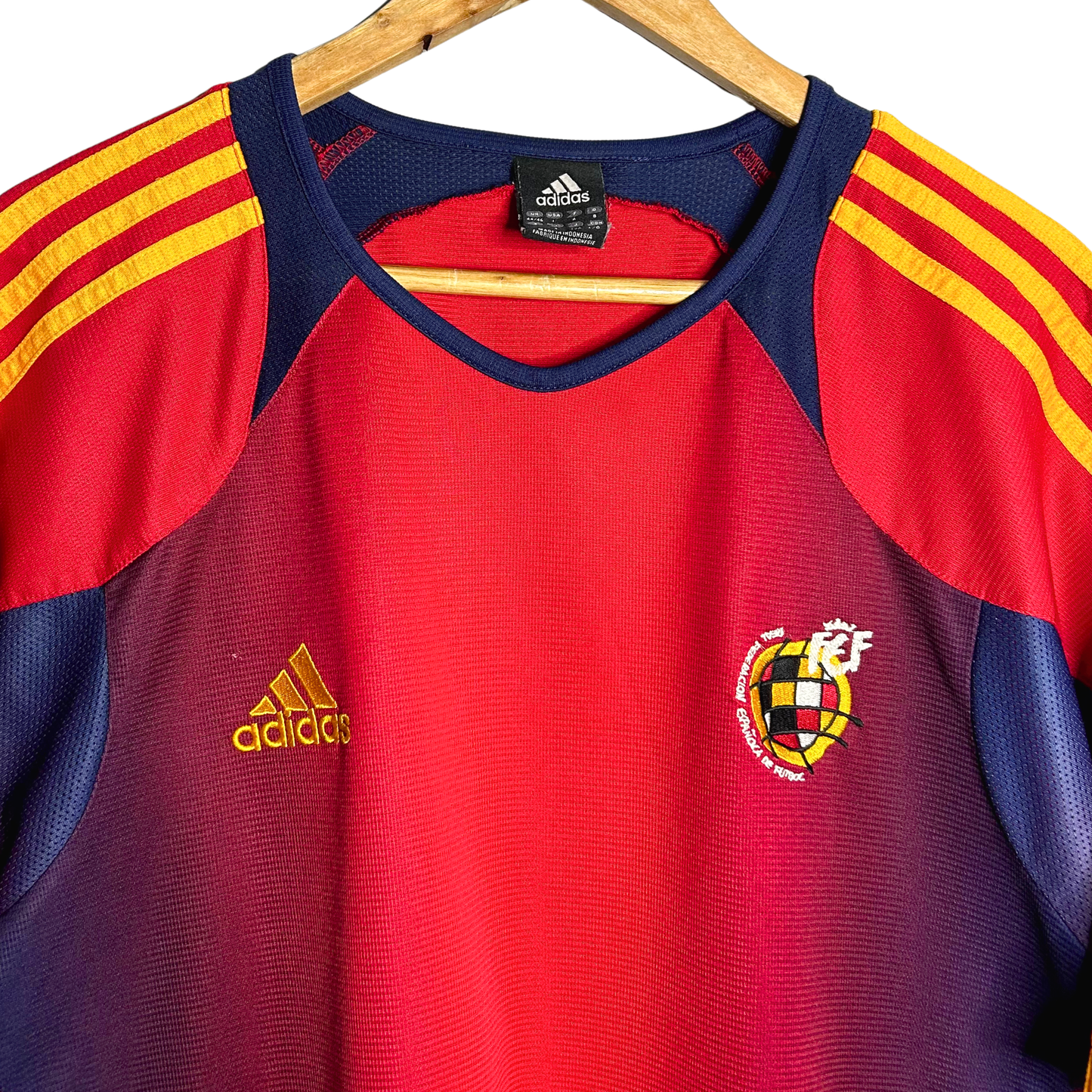 2004 Spain Training Shirt - L