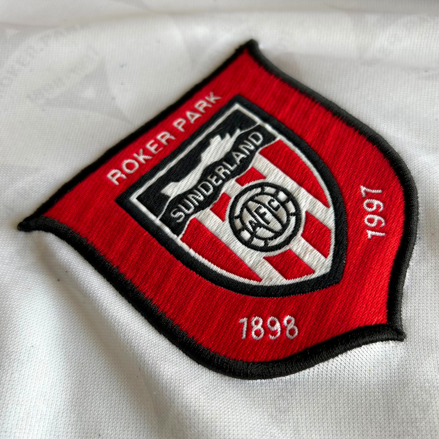 1996-97 Sunderland Away Shirt - M