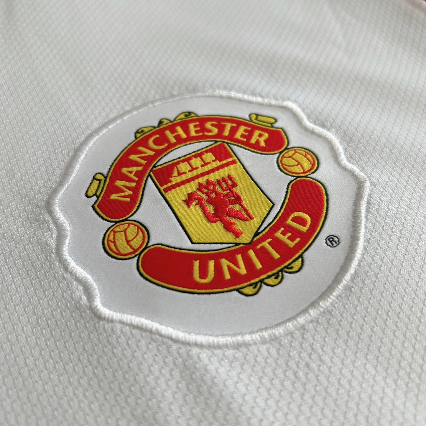 2010-11 Manchester United Away Shirt - XL