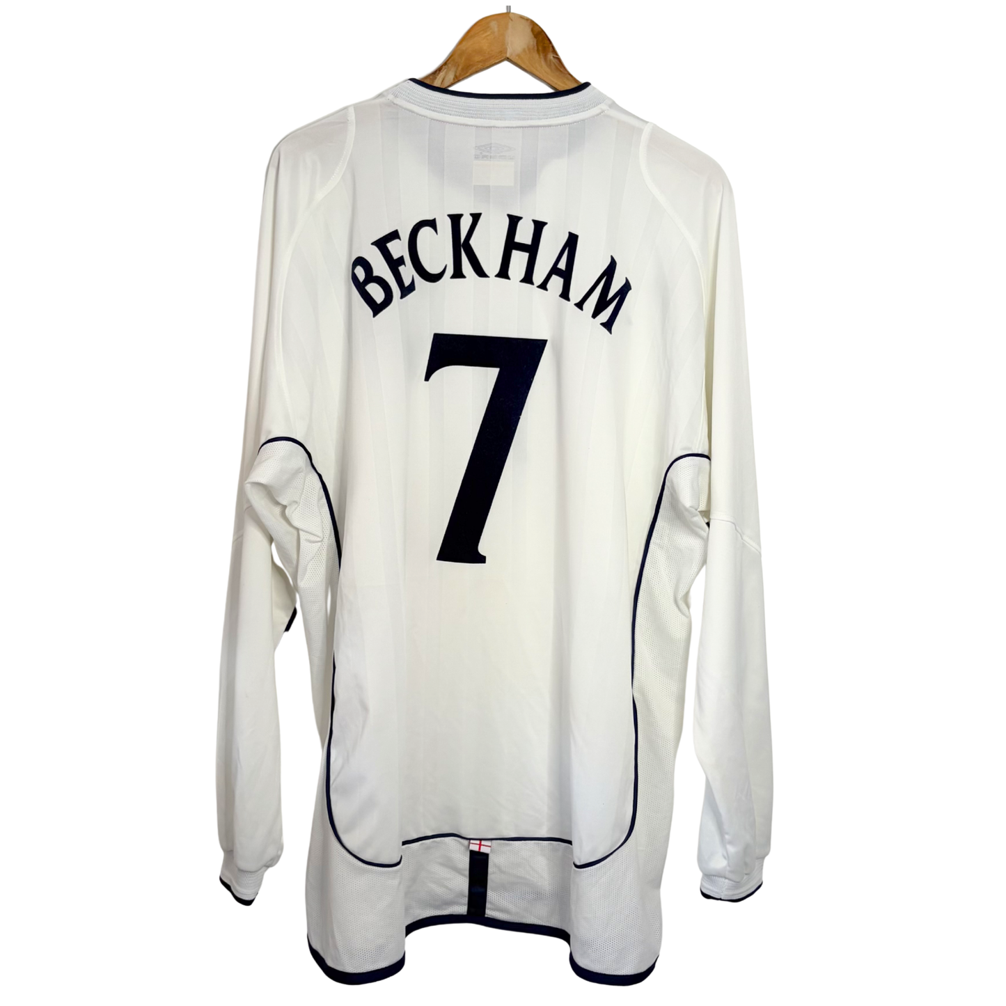 2002 England Home Shirt “Beckham 7” - XXL