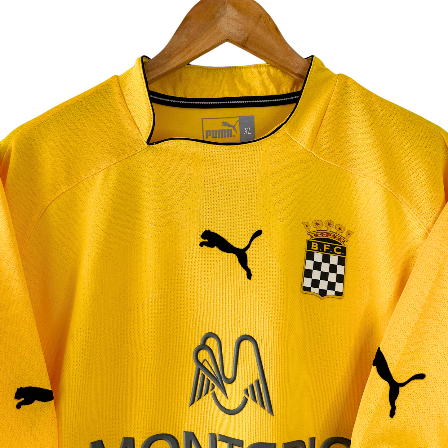 2003-05 Boavista Away Shirt - XL