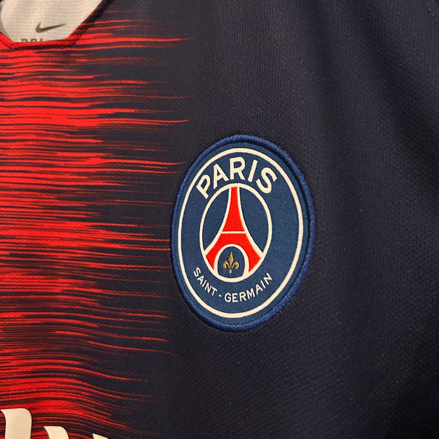 2018-19 PSG Home Shirt - Neymar 10 - Large