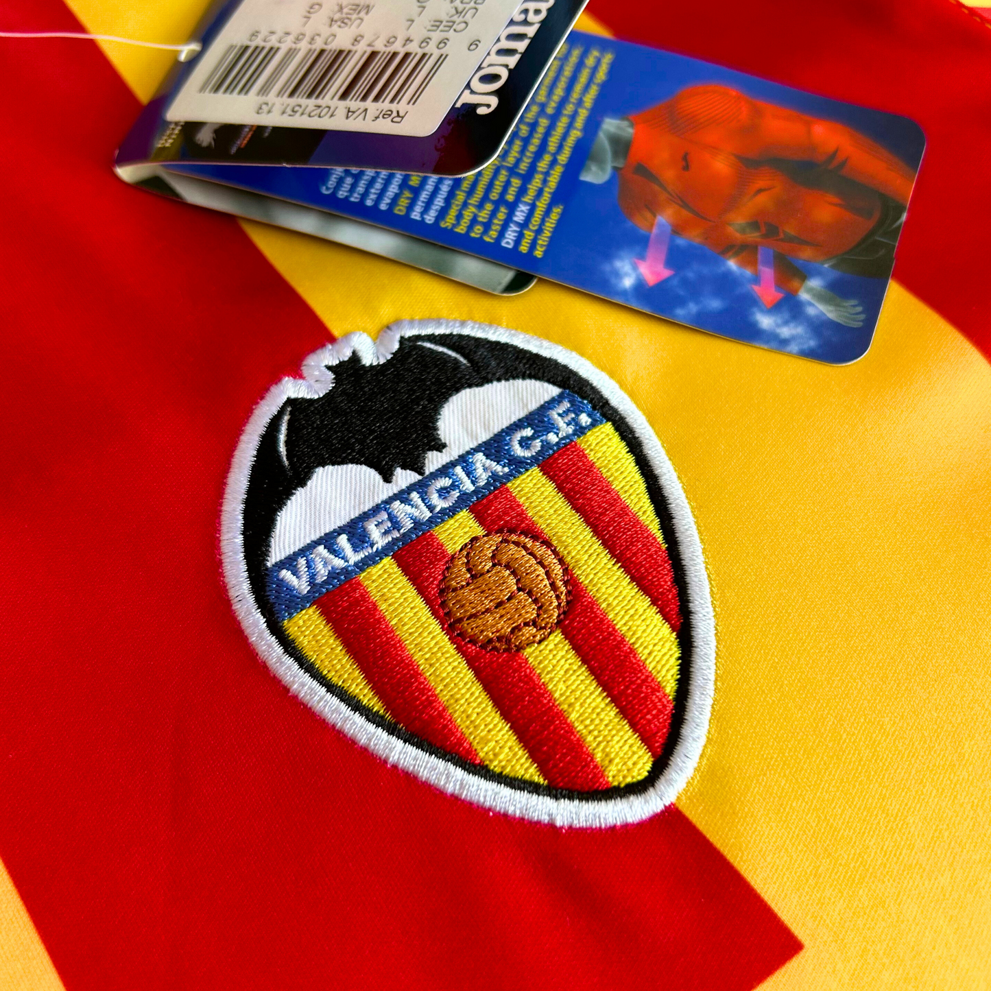 2011-12 Valencia Fourth Shirt (BNWT) - L