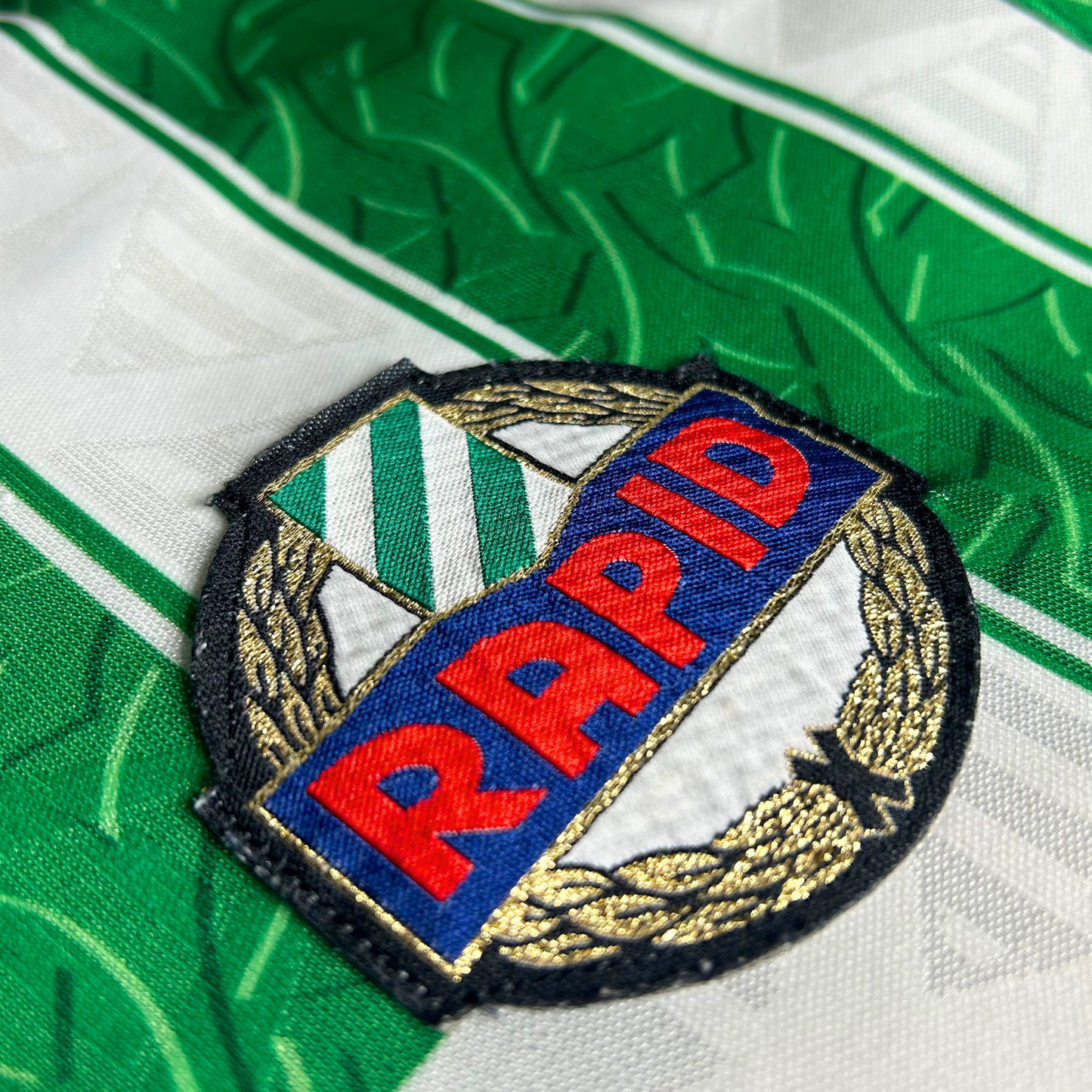 1996-98 Rapid Wien Home Shirt “Wagner 17” - XS