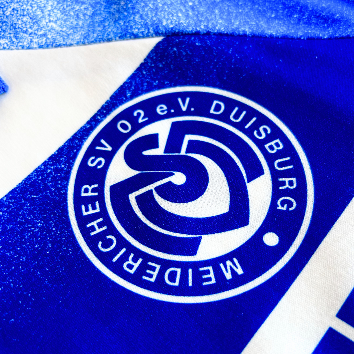 1993-96 Duisburg Home Shirt - L