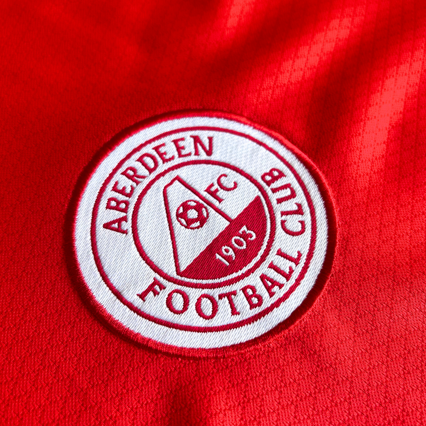1998-00 Aberdeen Home Shirt - L