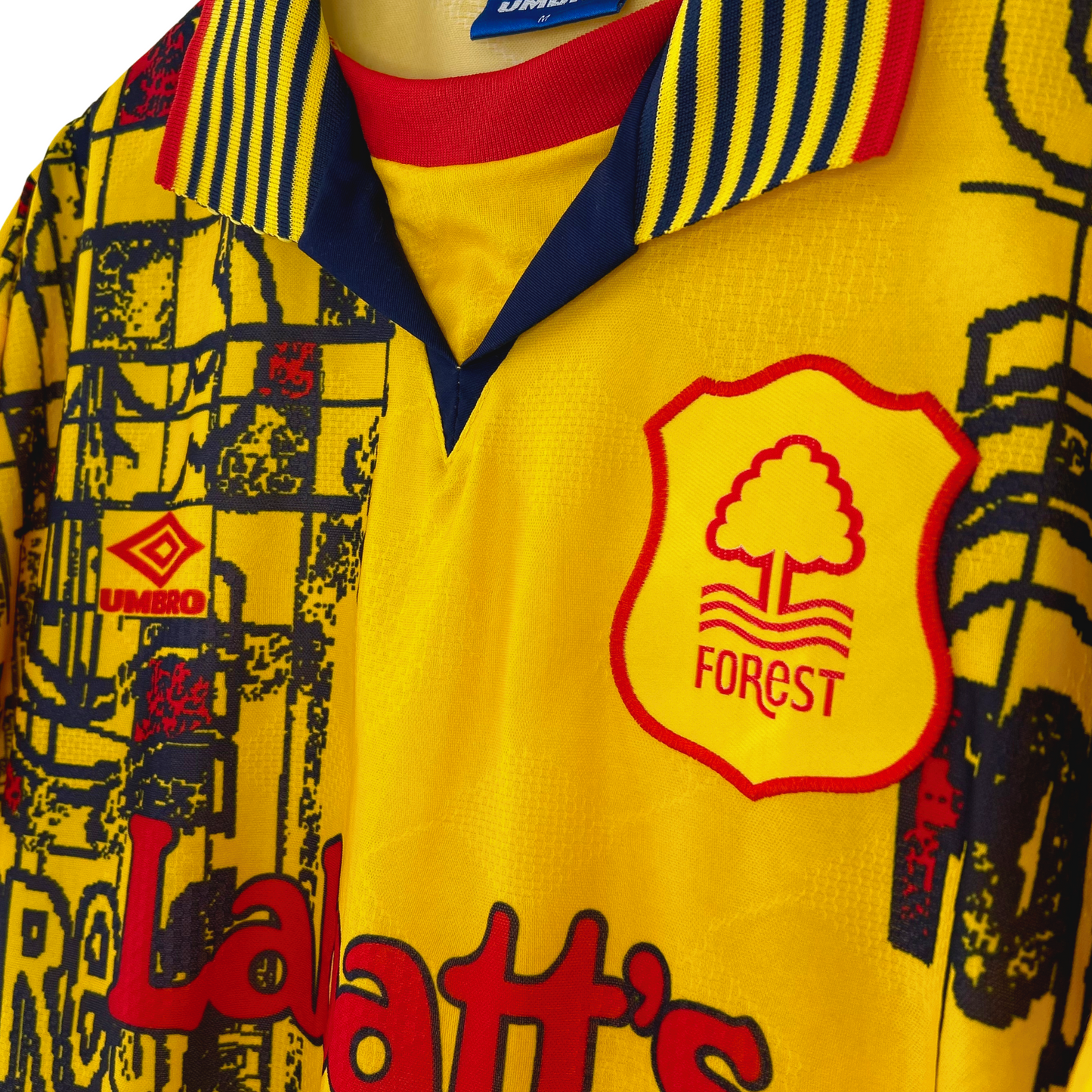 1995-97 Nottingham Forest Away Shirt - M