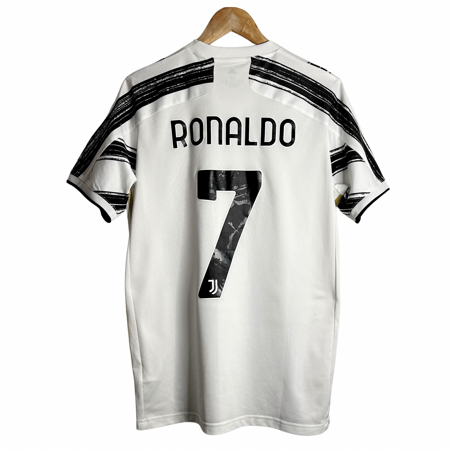 2020-21 Juventus Home Shirt “Ronaldo 7” - M