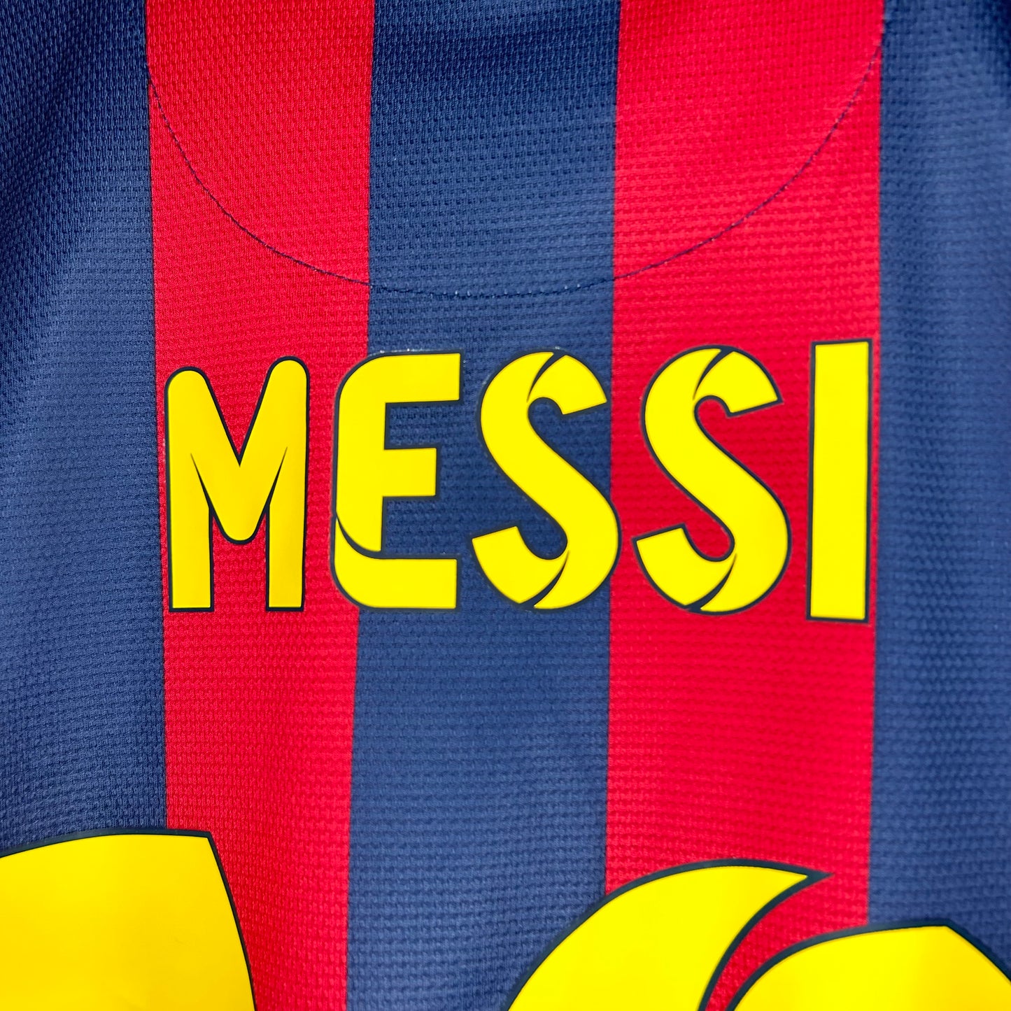 2013-14 Barcelona Sponsorless Home Shirt - Small - Messi 10