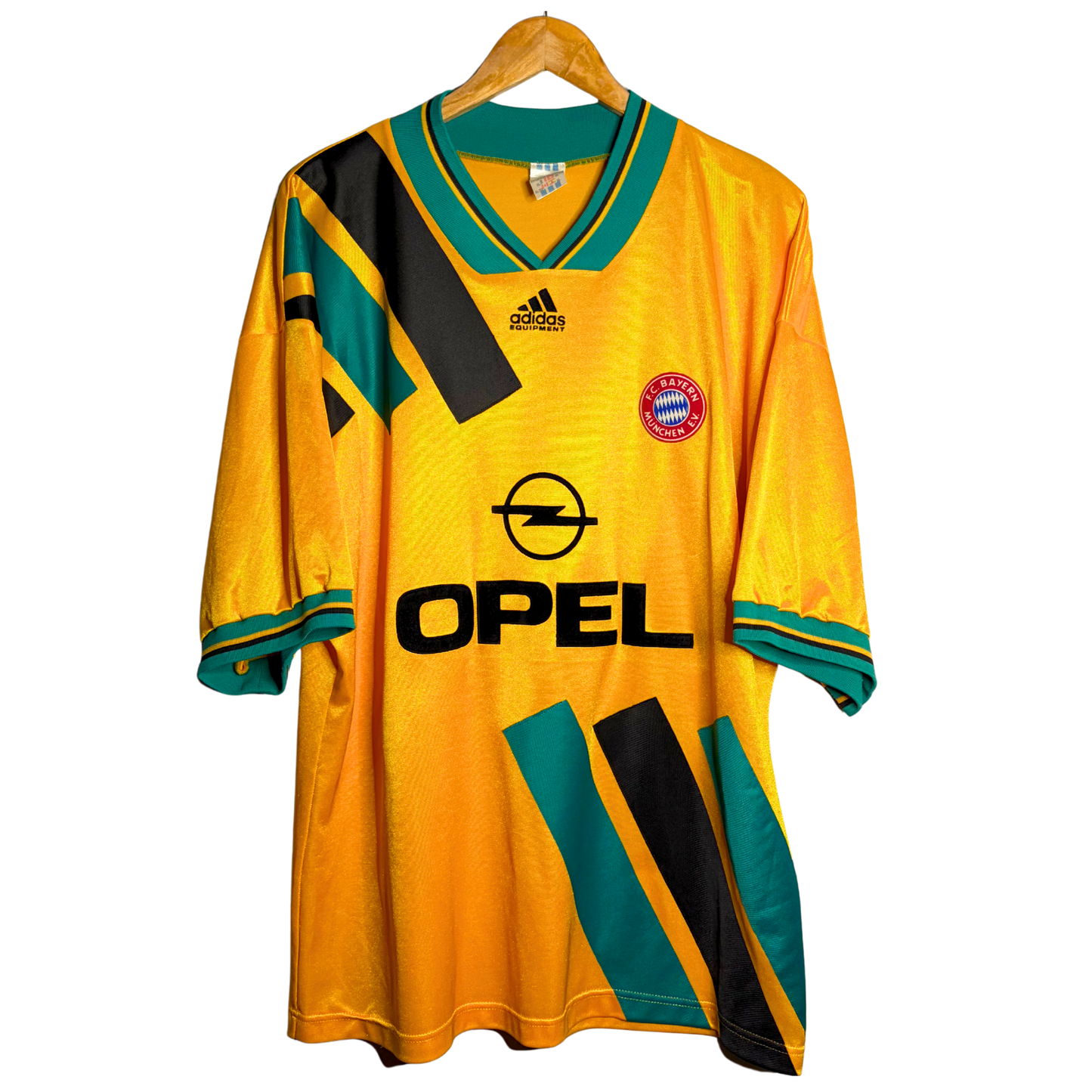 1993-96 Bayern Munich Away Shirt - XL