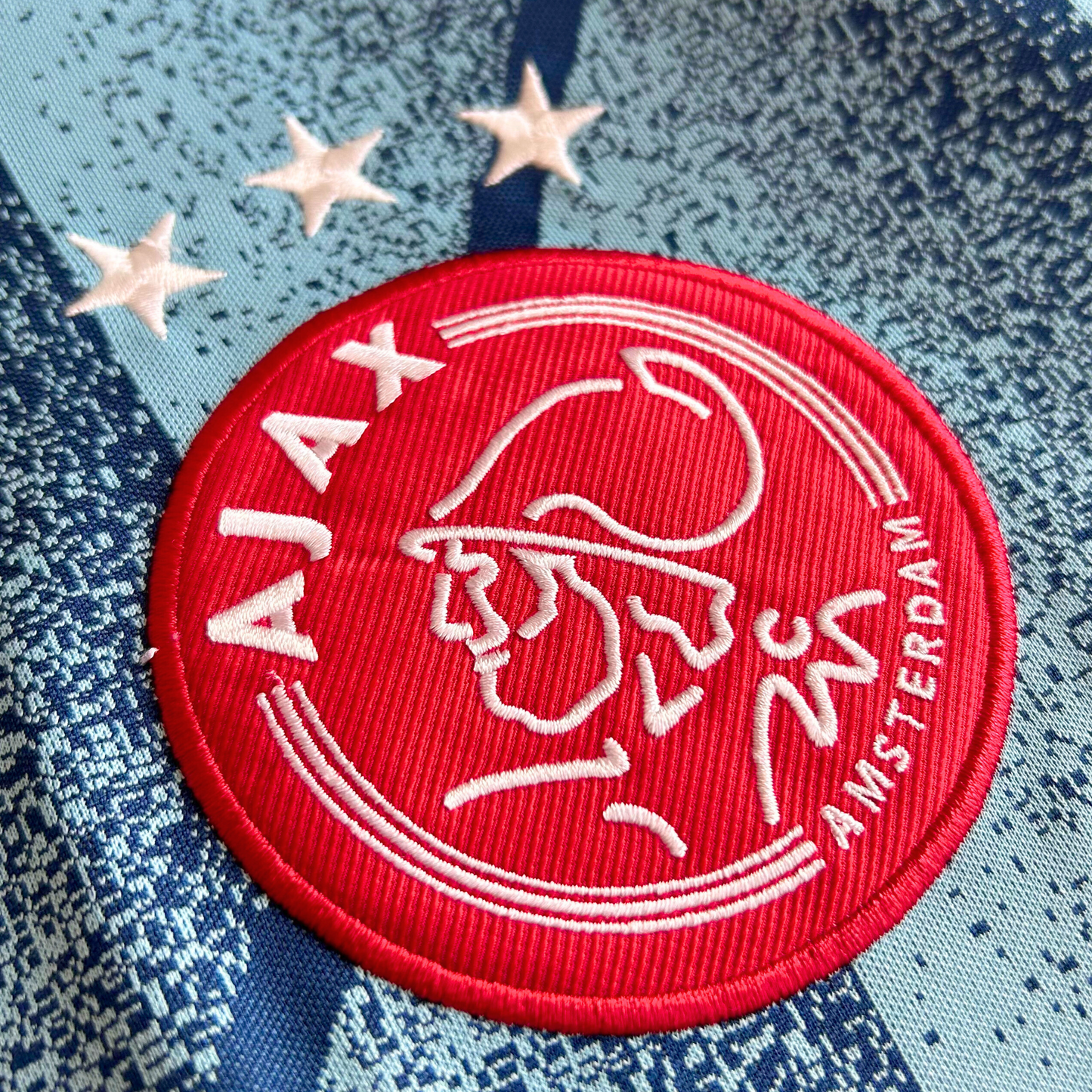 2020-21 Ajax Away Shirt - L