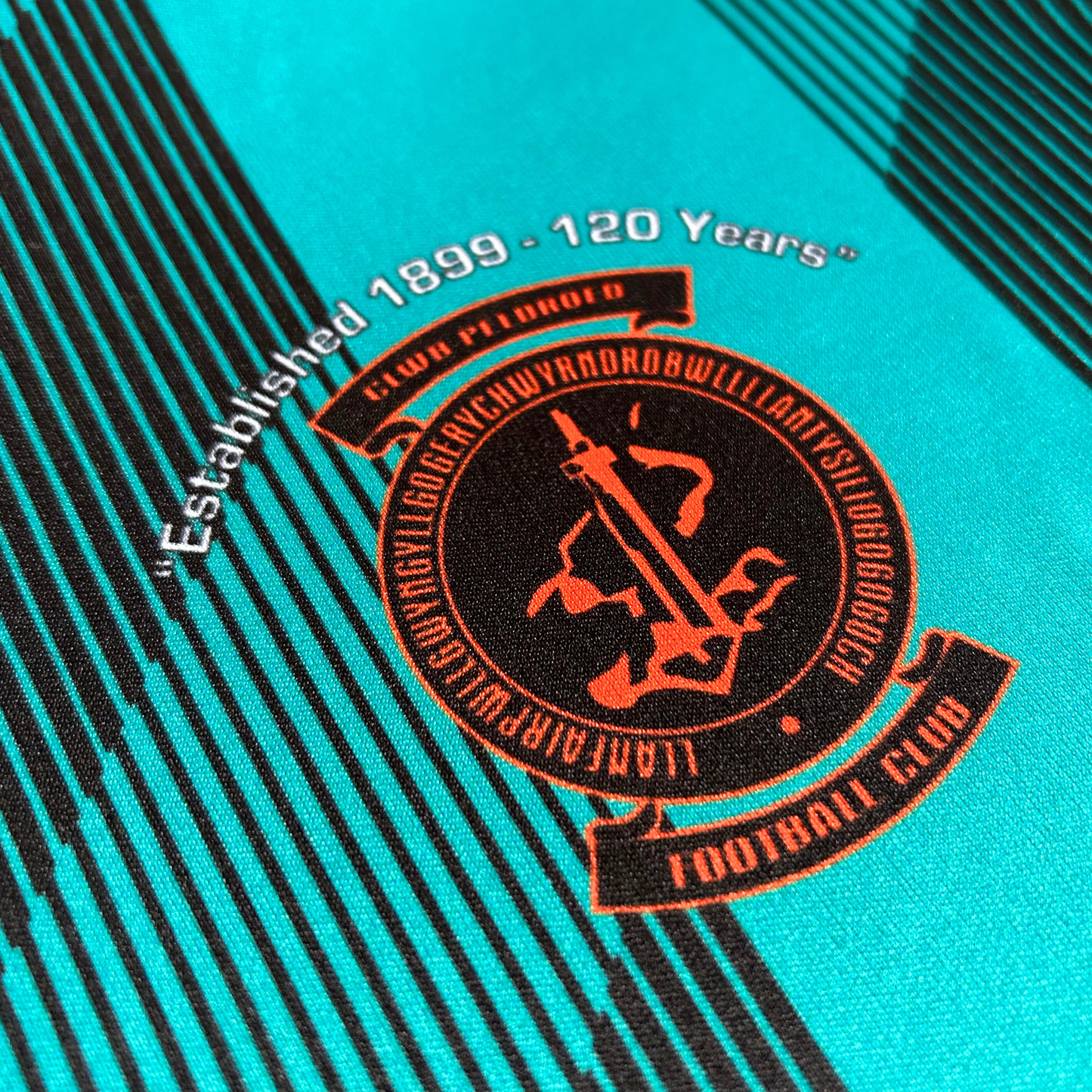 2019-21 Llanfair­pwllgwyngyll­gogery­chwyrn­drobwll­llan­tysilio­gogo­goch FC Away Shirt - L