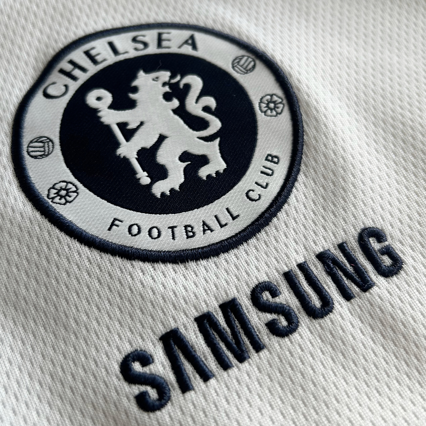 2010-11 Chelsea Polo Shirt - XL