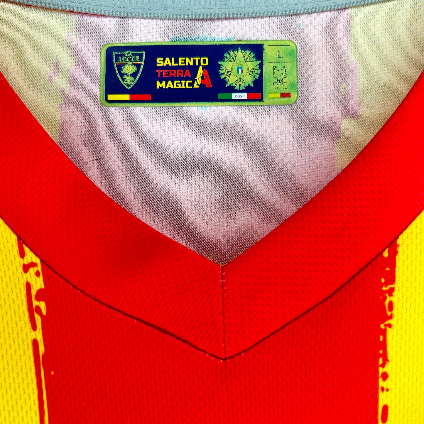 2022-23 Lecce Home Shirt - Large - Umtiti 93