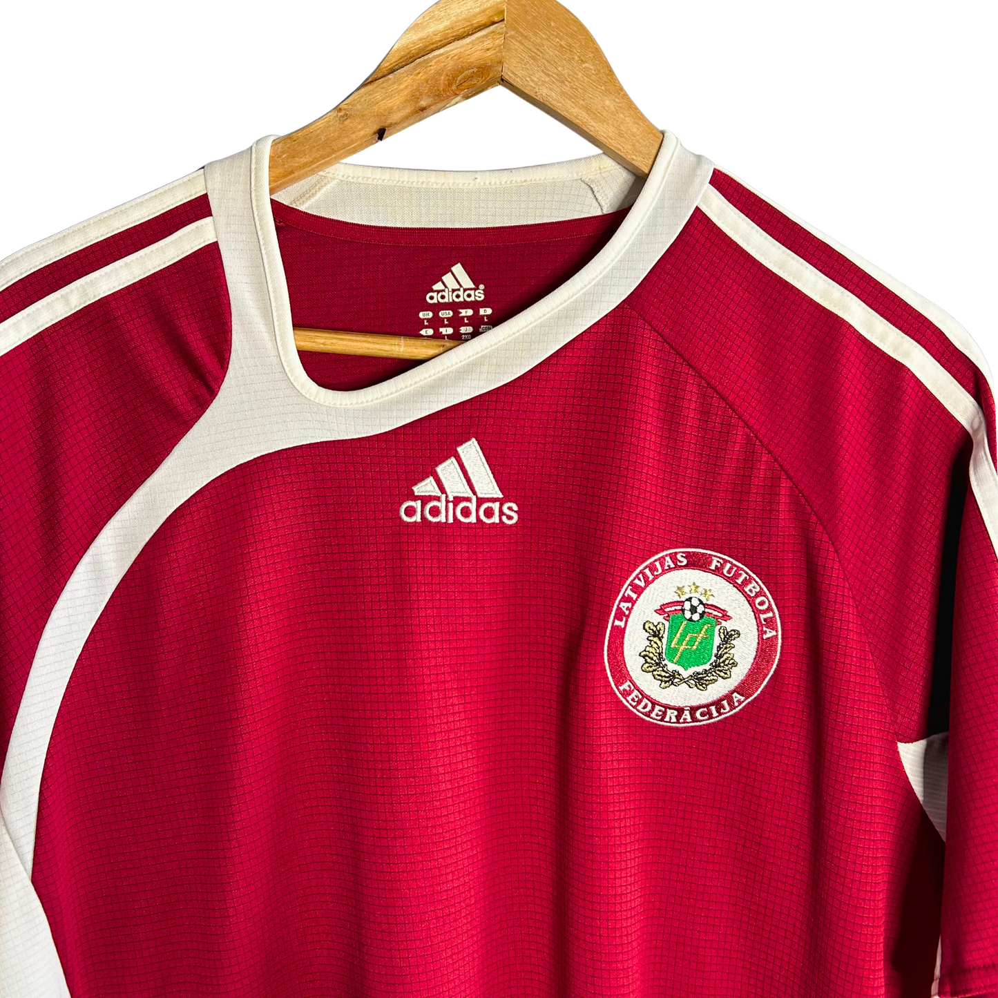 2006 Latvia Home Shirt - L