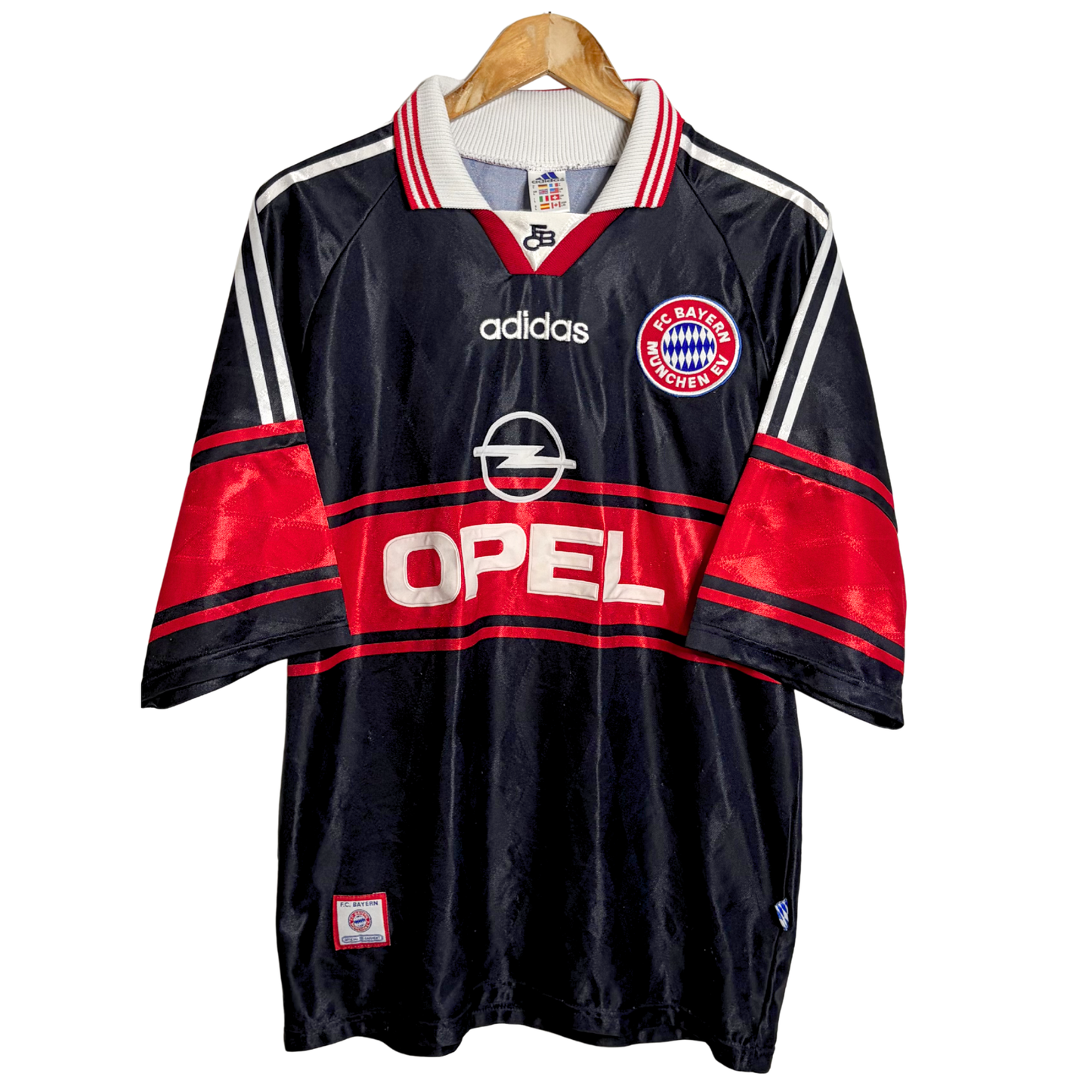 1997-99 Bayern Munich Home Shirt - L