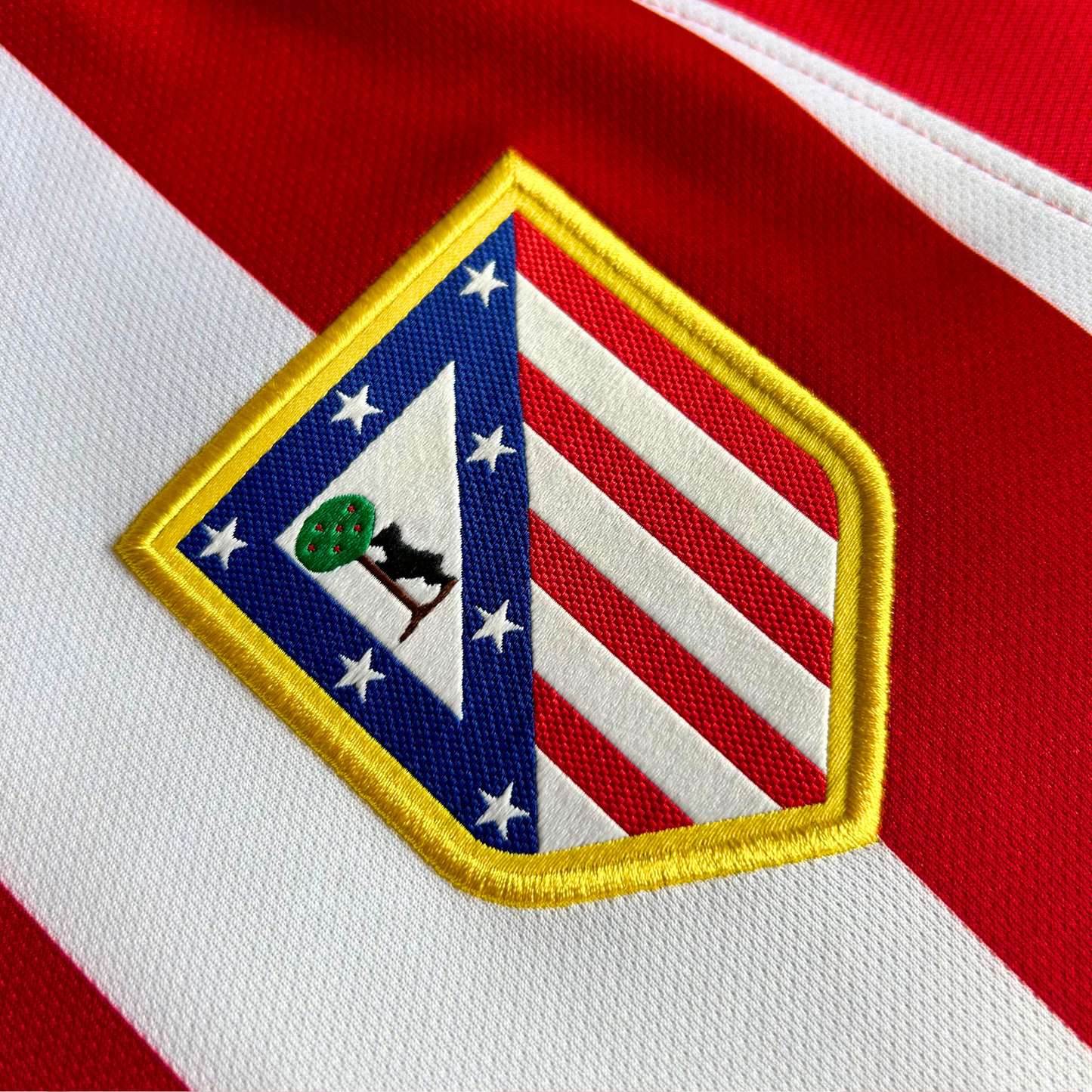 2016-17 Atletico Madrid Home Shirt - S