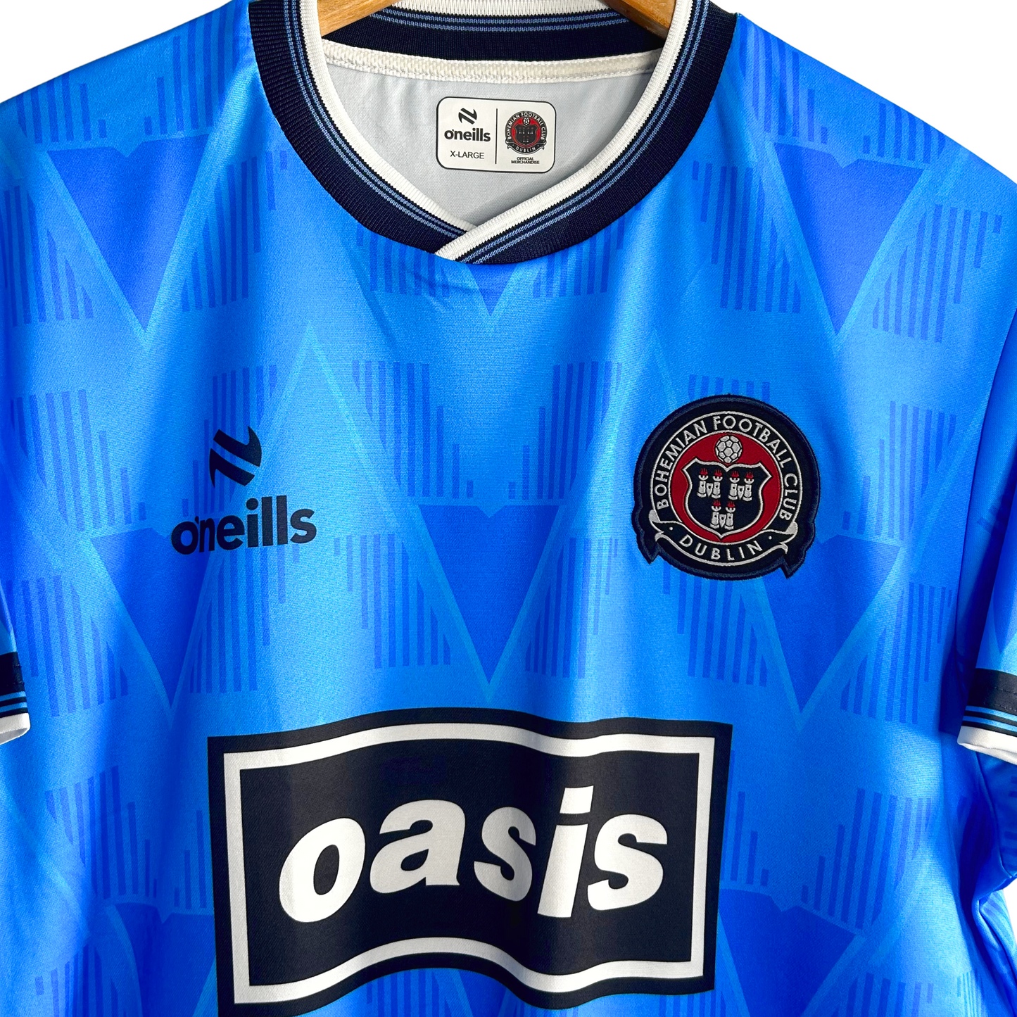 2025 Bohemian FC x Oasis FAI Cup Shirt - XL (tight fit)