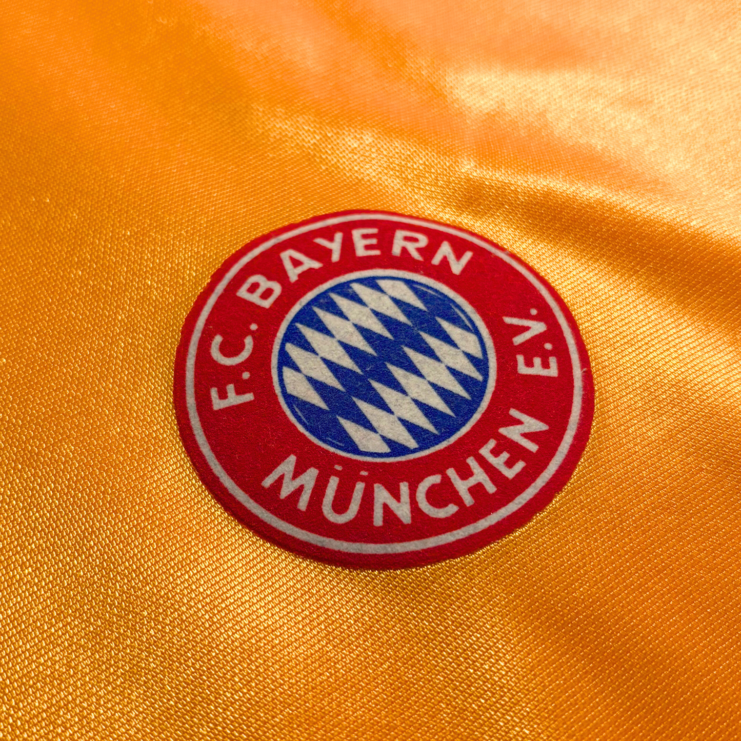 1993-96 Bayern Munich Away Shirt - XL