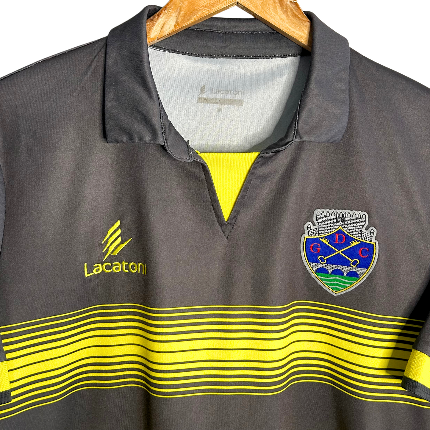 2018-19 GD Chaves Third Shirt - M (S fit)