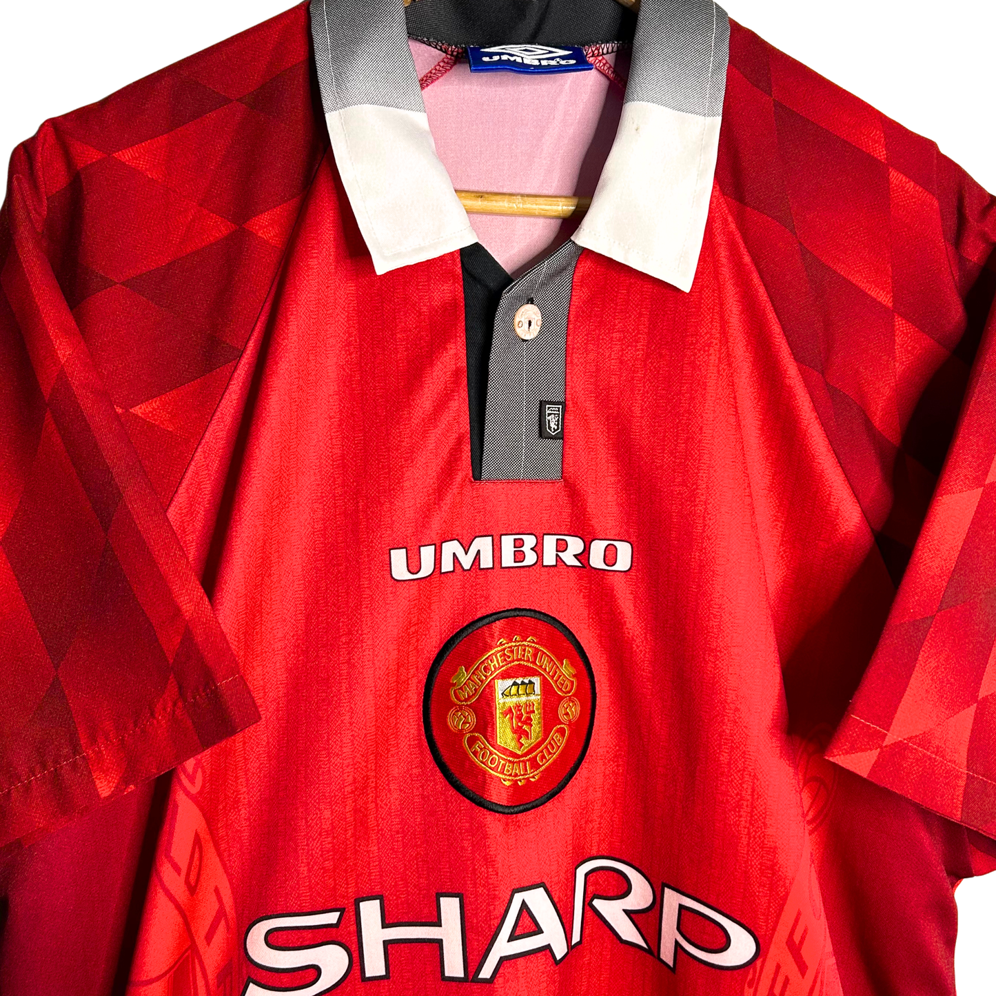 1996-98 Manchester United Home Shirt “Cantona 7” - L