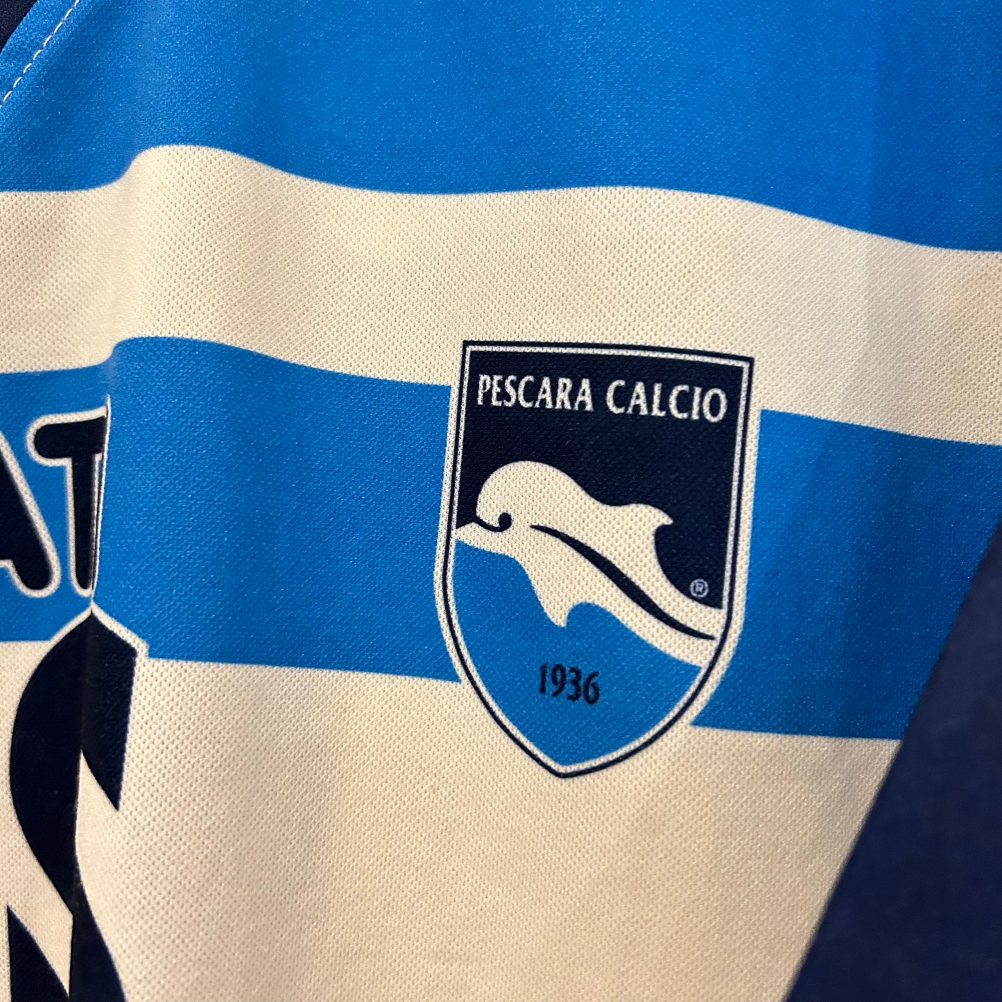 1998-99 Pescara Training Shirt - XL