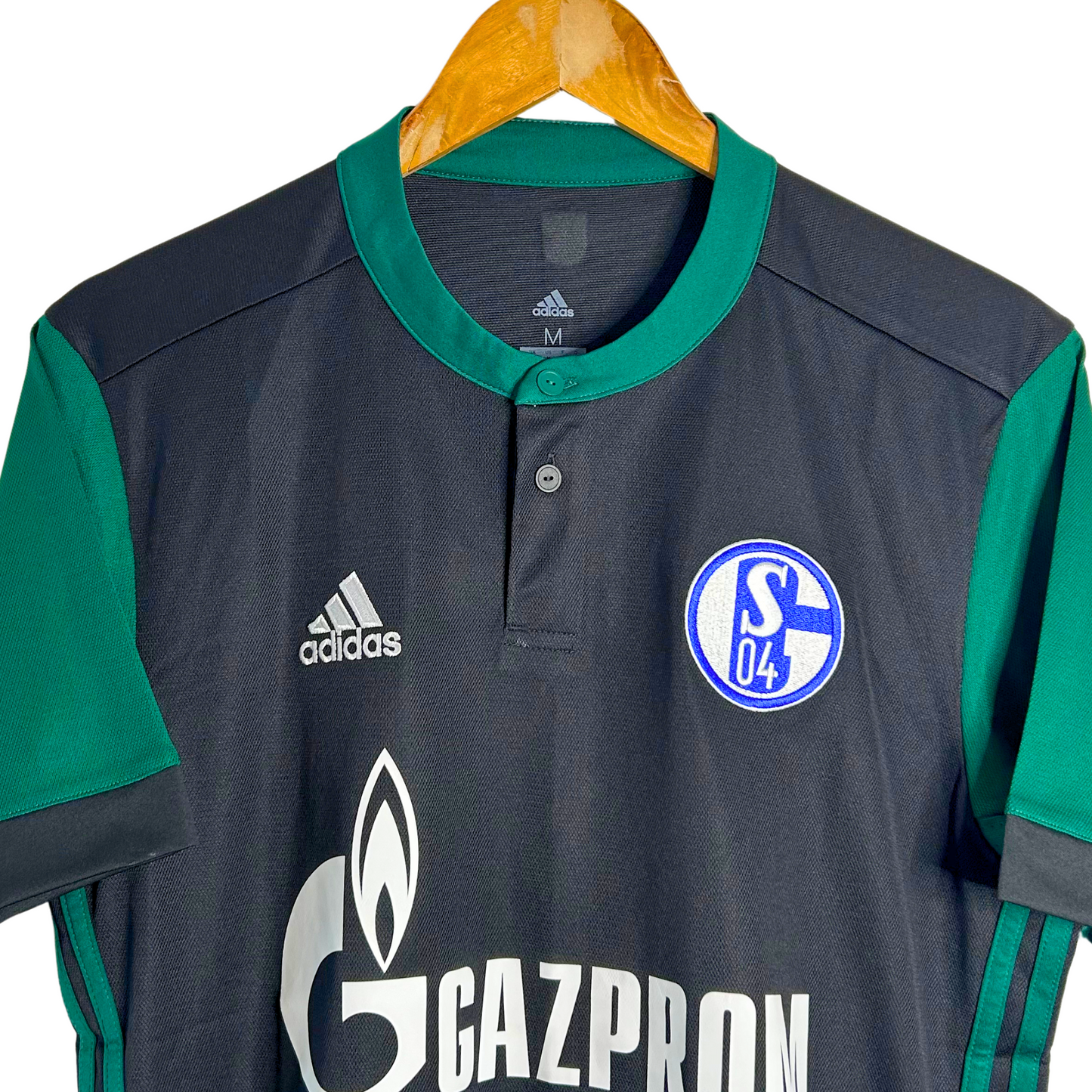 2017-18 Schalke Third Shirt - M