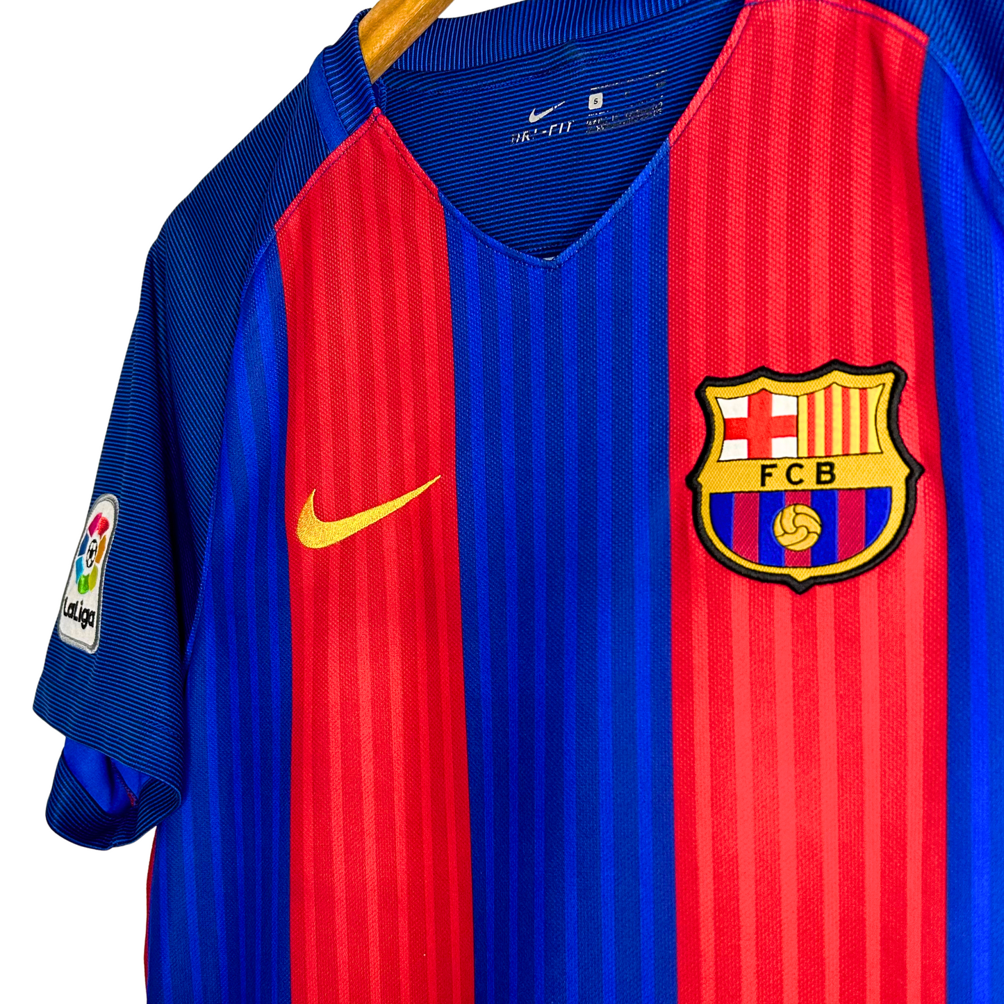 2016-17 Barcelona Home Shirt - S