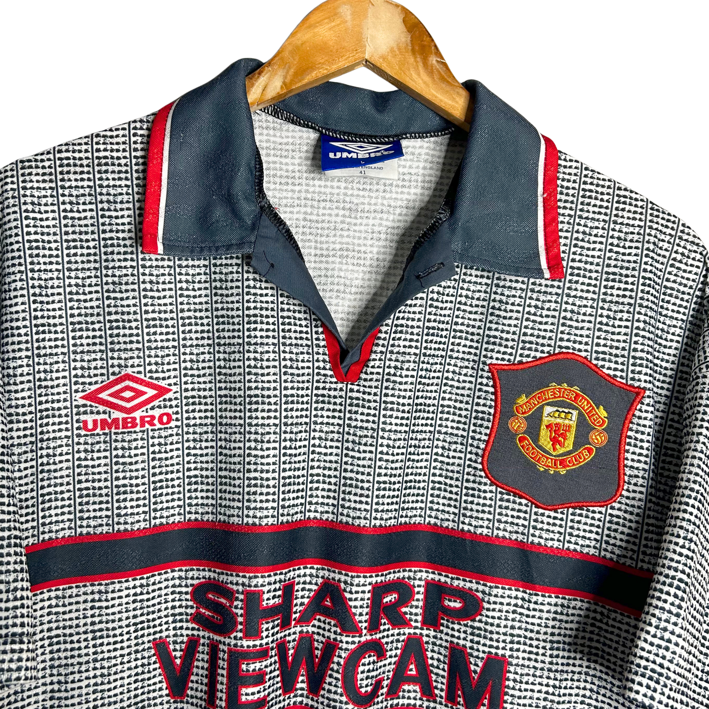 1995-96 Manchester United Away Shirt - L