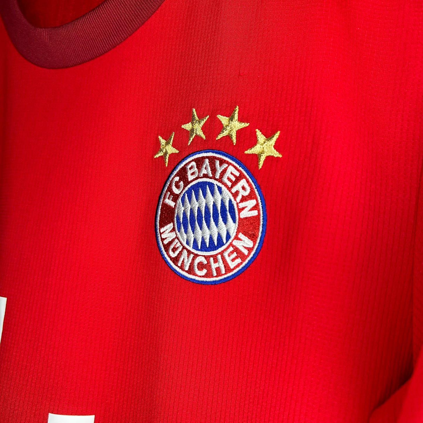 2015-16 Bayern Munich Home Shirt LS - Large