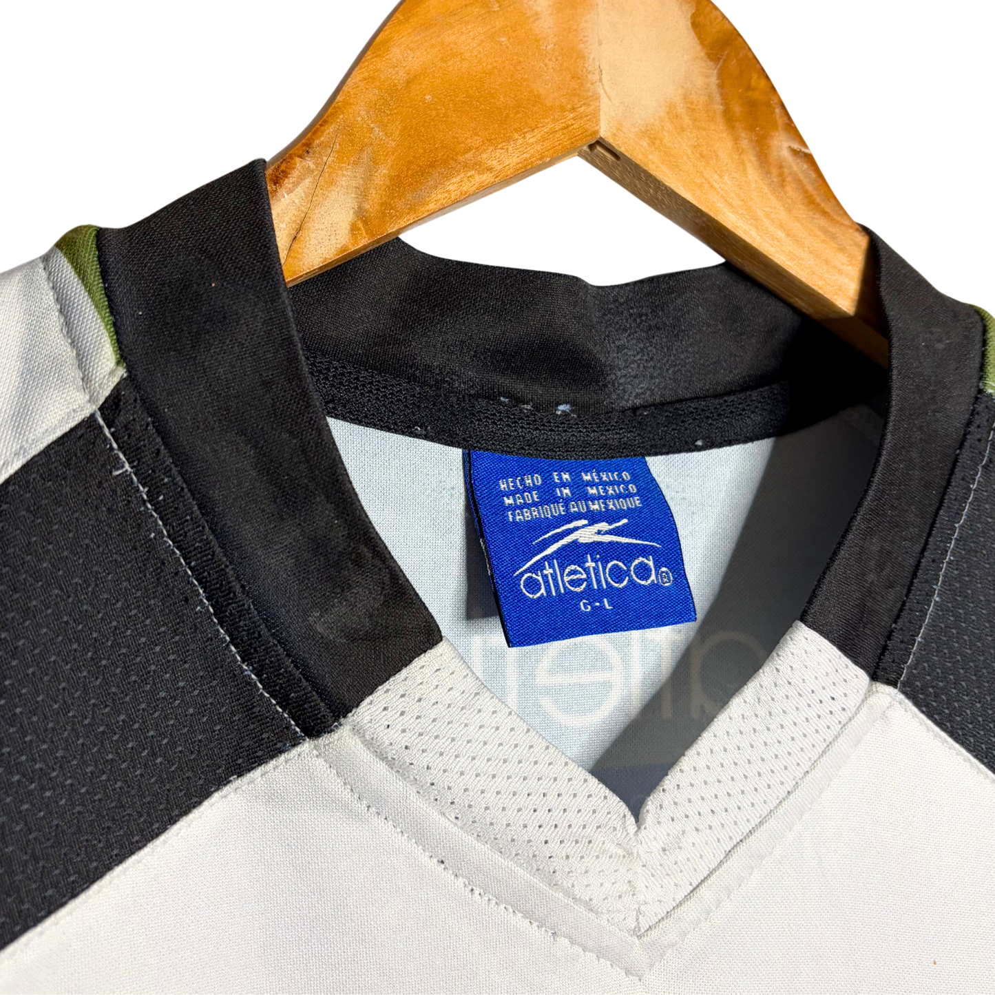 2003-04 Santos Laguna Home Shirt - L