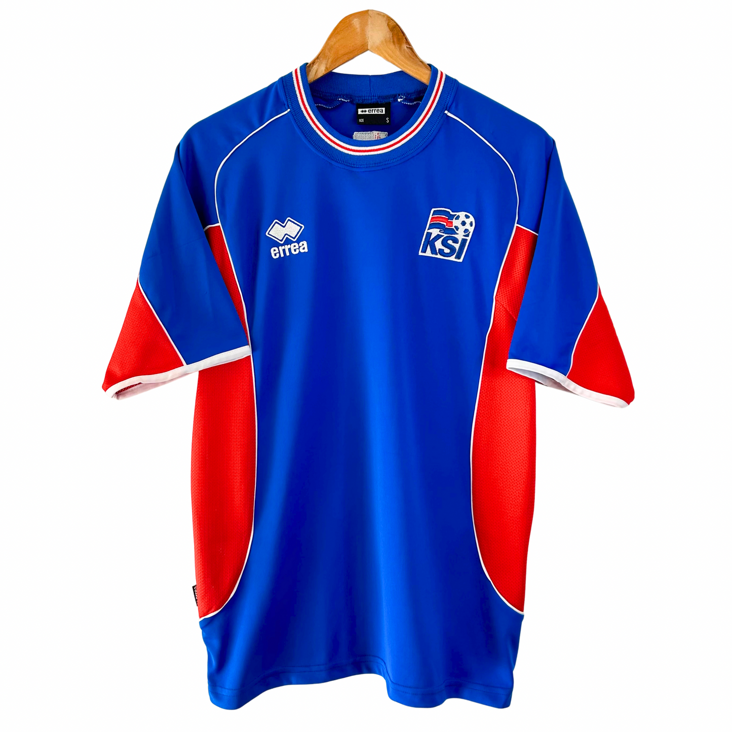 2004 Iceland Home Shirt - S