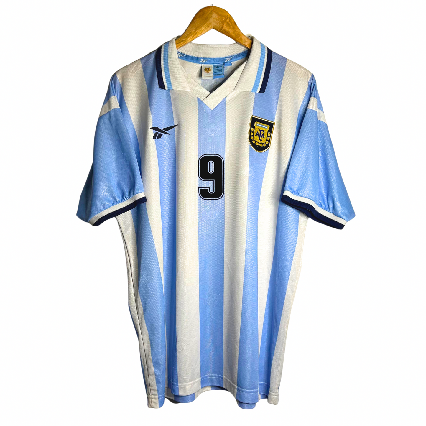 1999 Argentina Home Shirt “Batistuta 9” - L