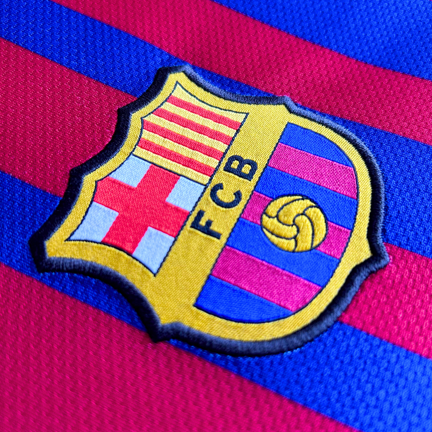 2011-12 Barcelona Home Shirt “Messi 10” - XL