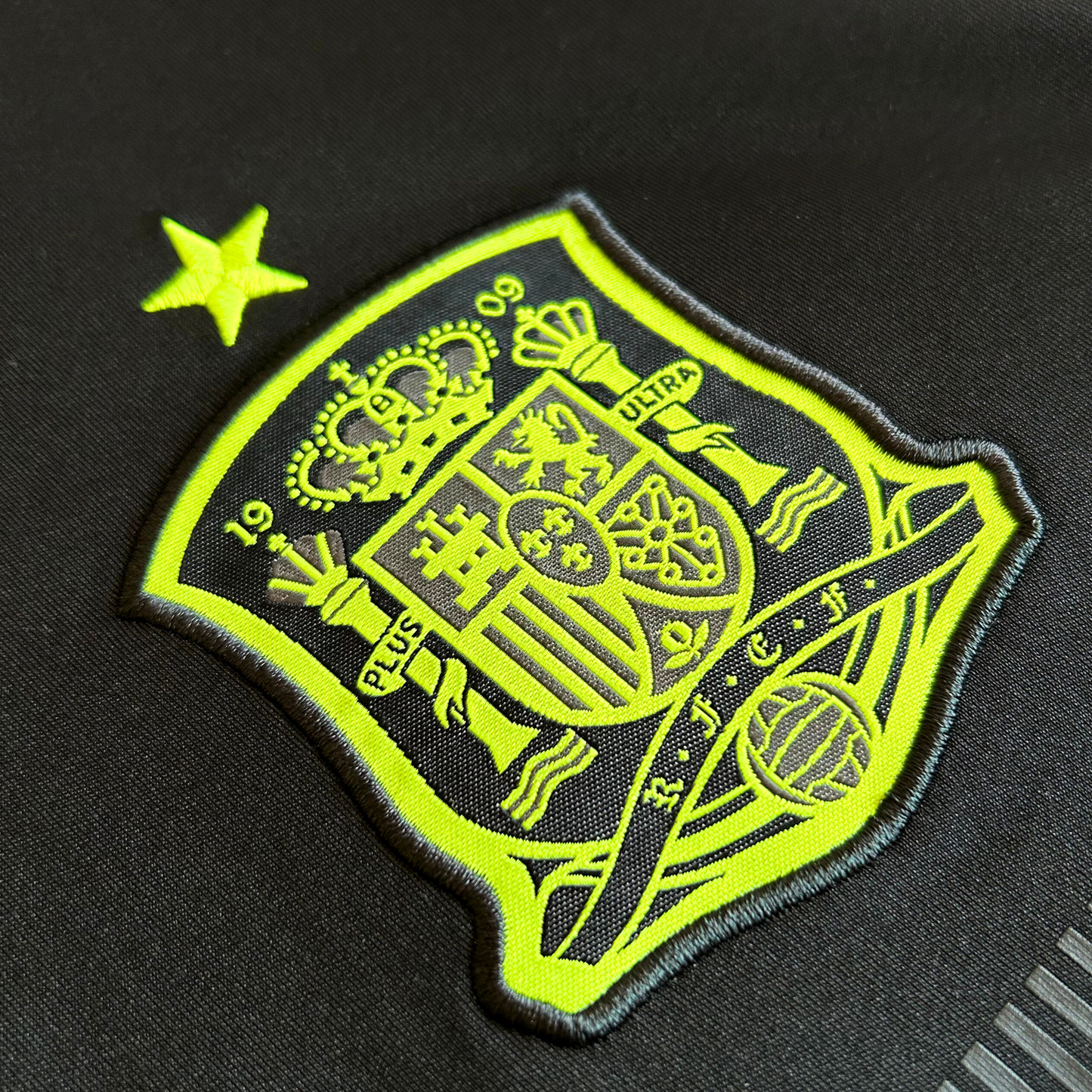 2014 Spain Away Shirt - M