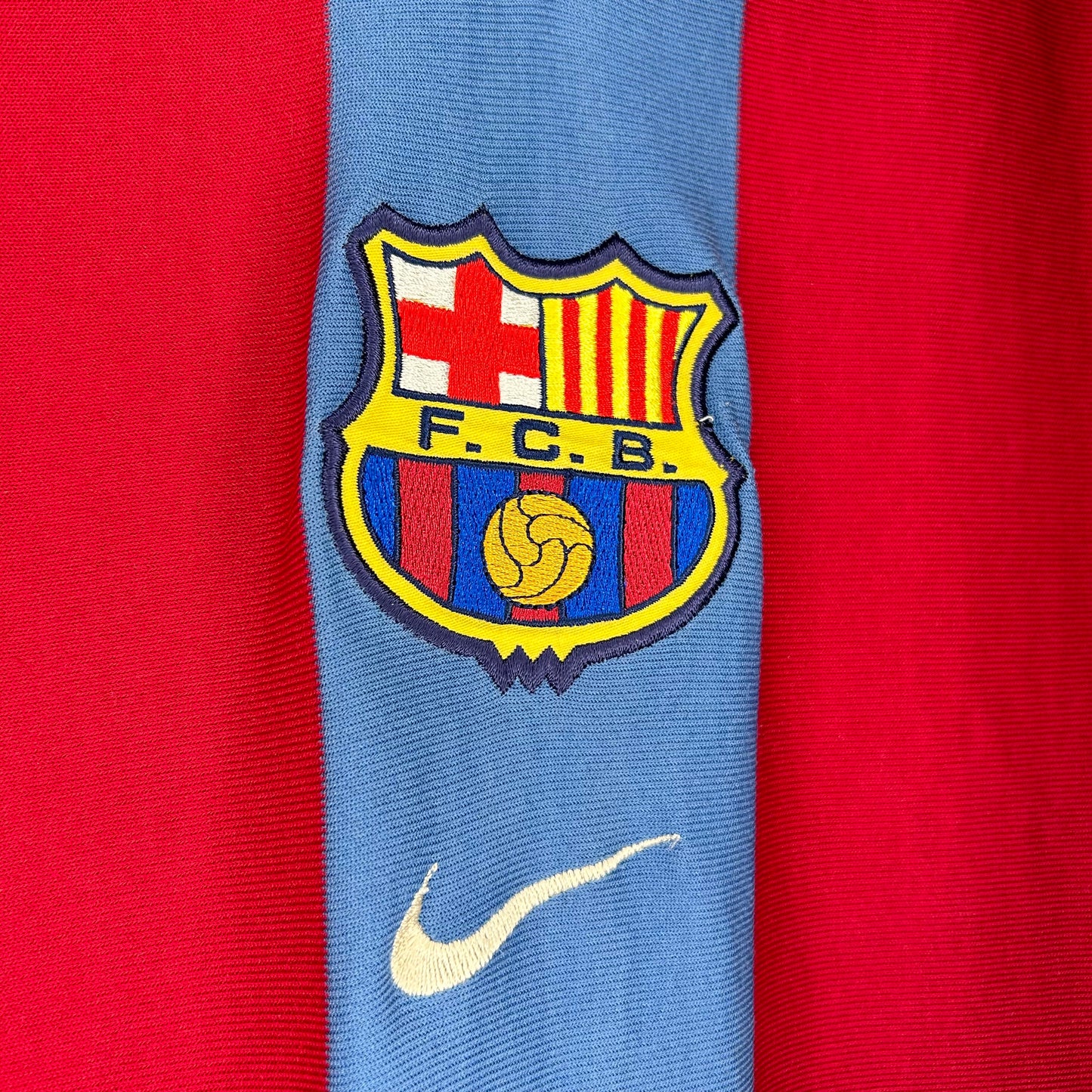 2001-02 Barcelona Home Shirt - Large