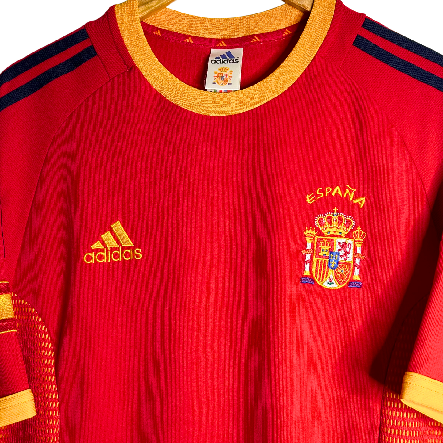 2002 Spain Home Shirt - M