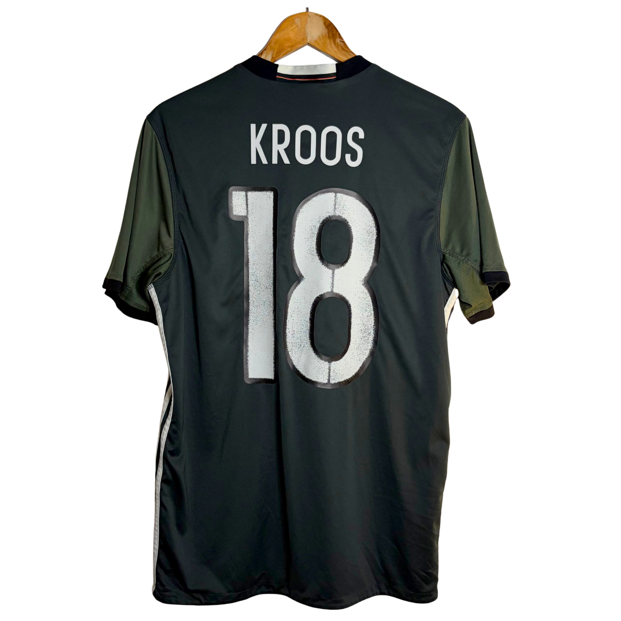 2016 Germany Away Shirt “Kroos 18” - L