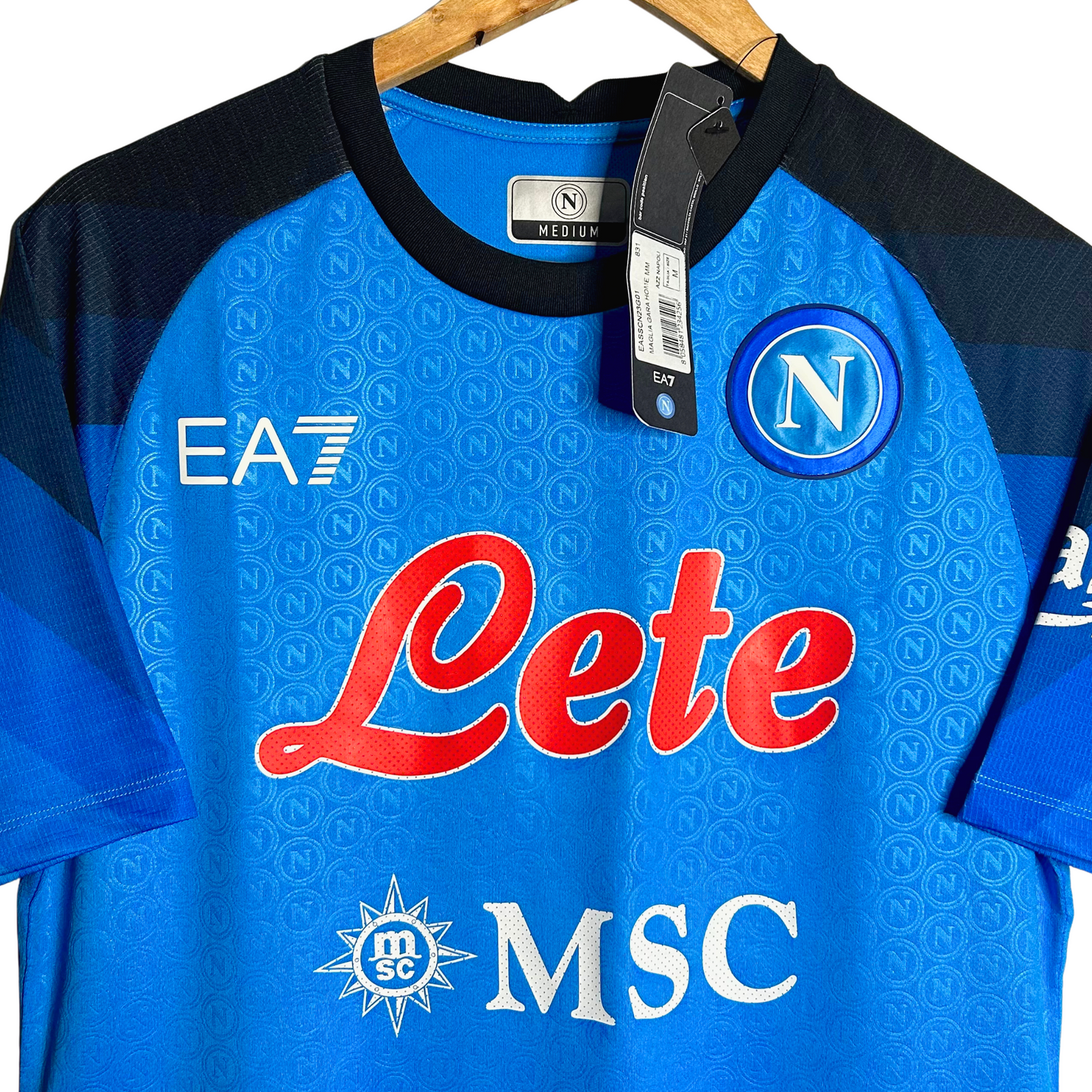 2022-23 Napoli Home Shirt (BNWT) “Kvaratskhelia 77” - M